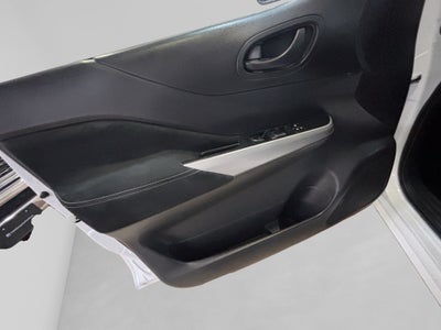 2020 Nissan NP300 2.5 Doble Cabina Se Aa Pack Seg Mt