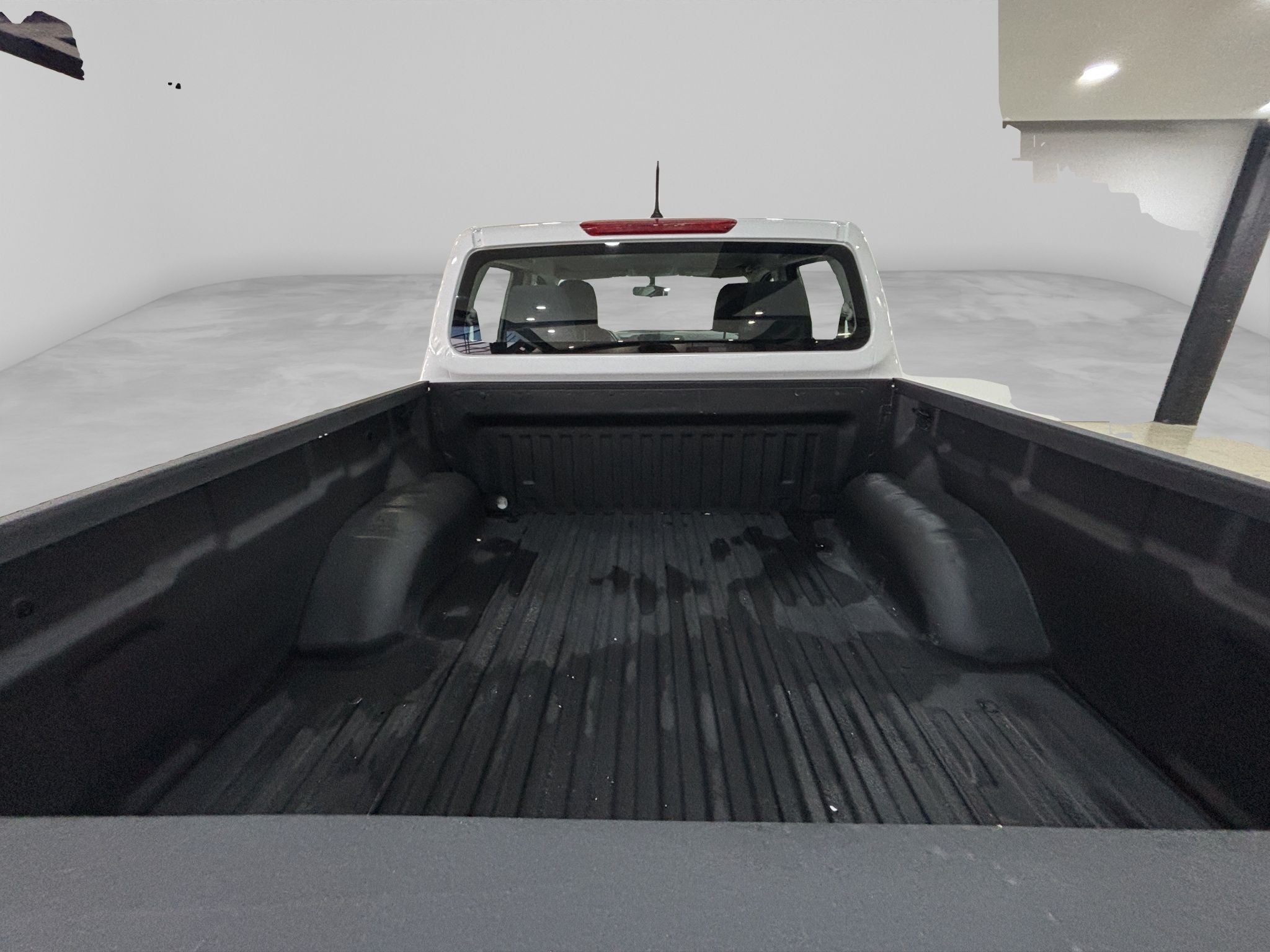 2020 Nissan NP300 2.5 Doble Cabina Se Aa Pack Seg Mt