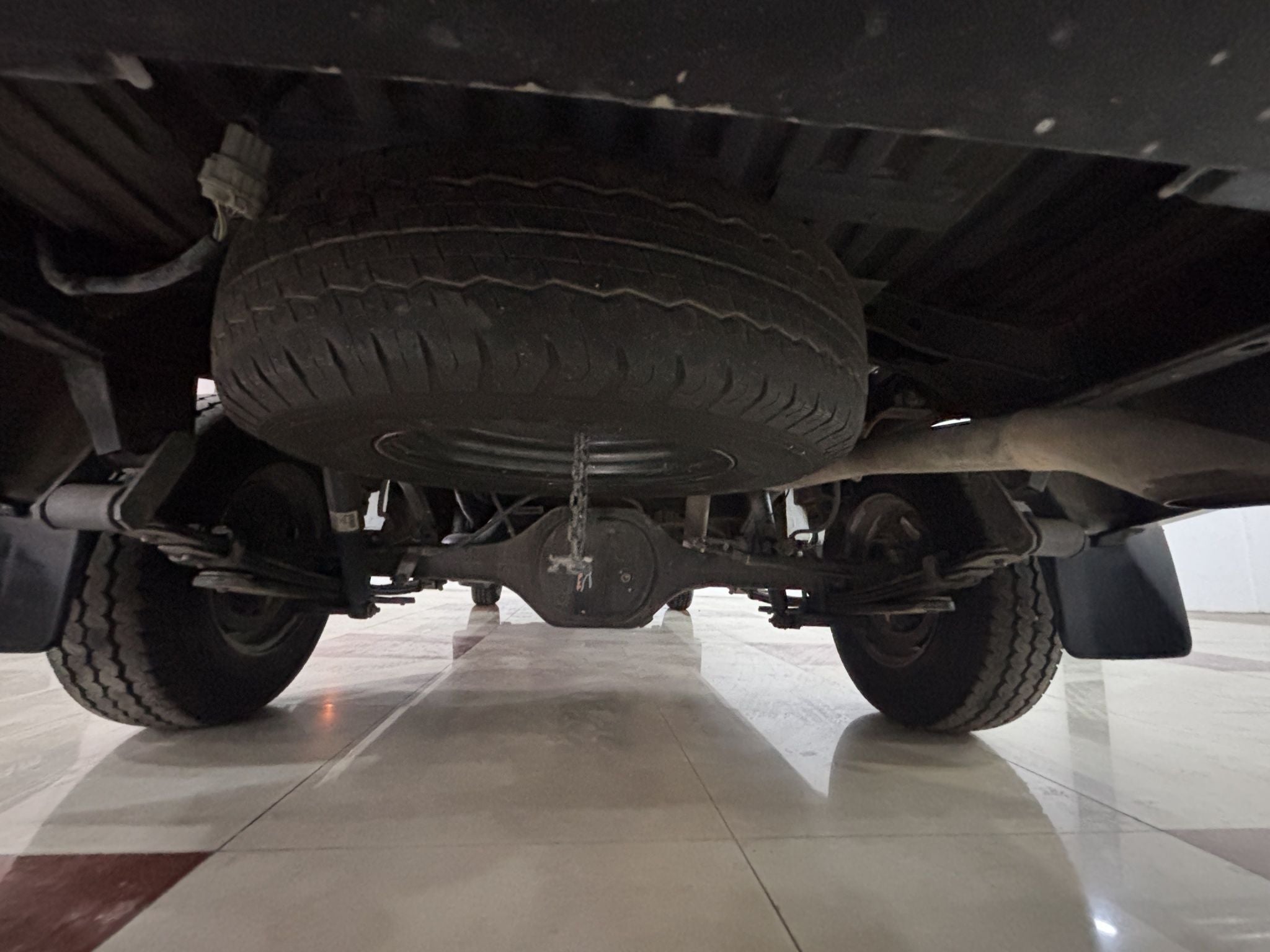 2020 Nissan NP300 2.5 Doble Cabina Se Aa Pack Seg Mt