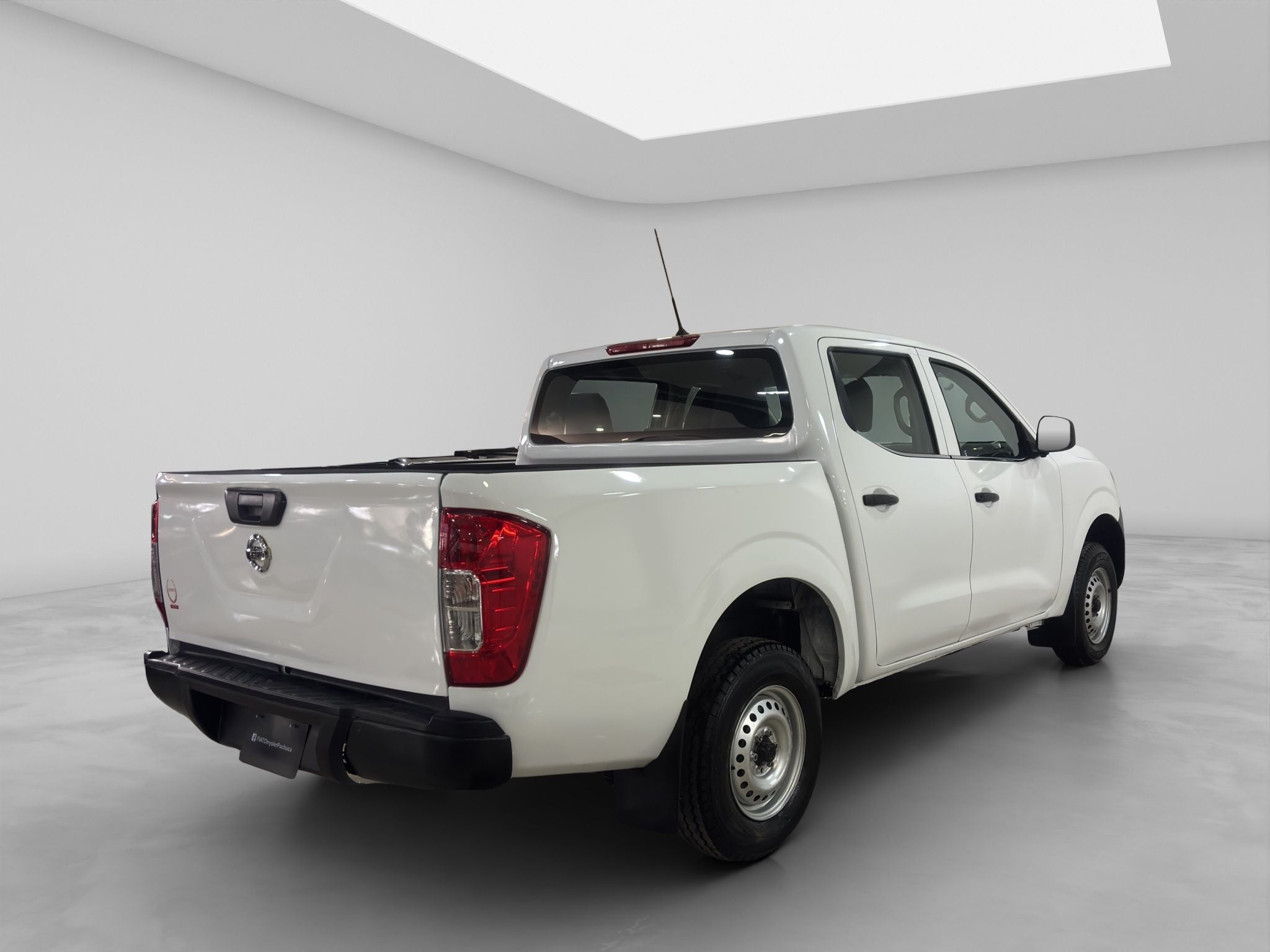 2020 Nissan NP300 2.5 Doble Cabina Se Aa Pack Seg Mt