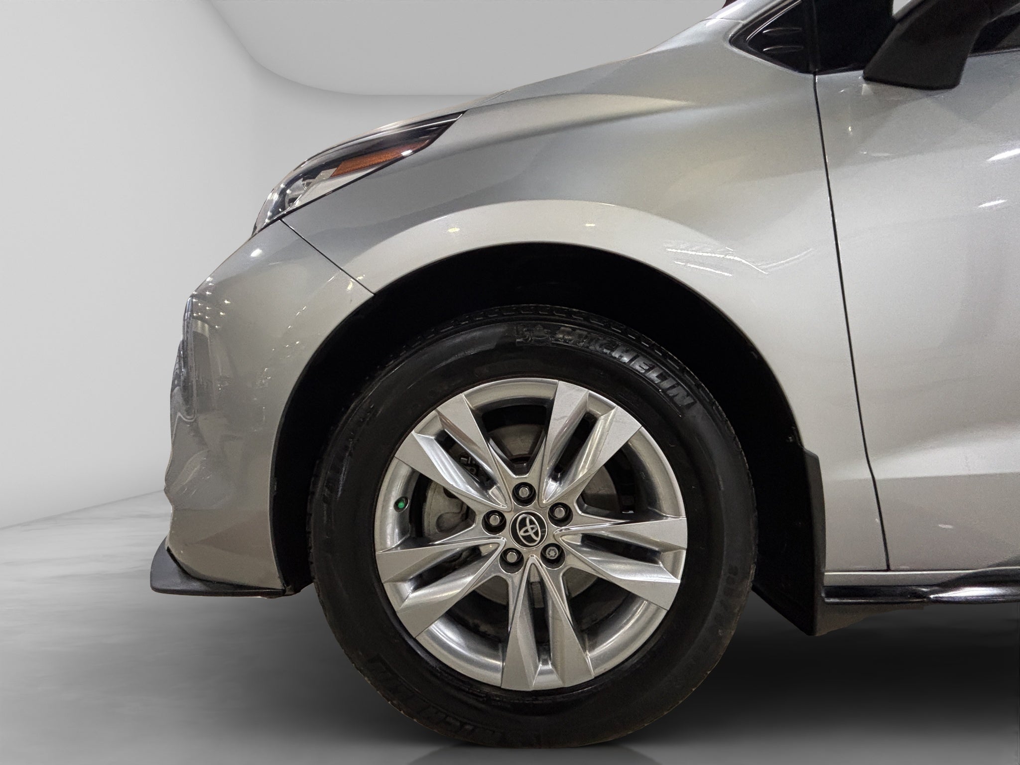 2022 Toyota Sienna 2.5 Limited Hibrido At