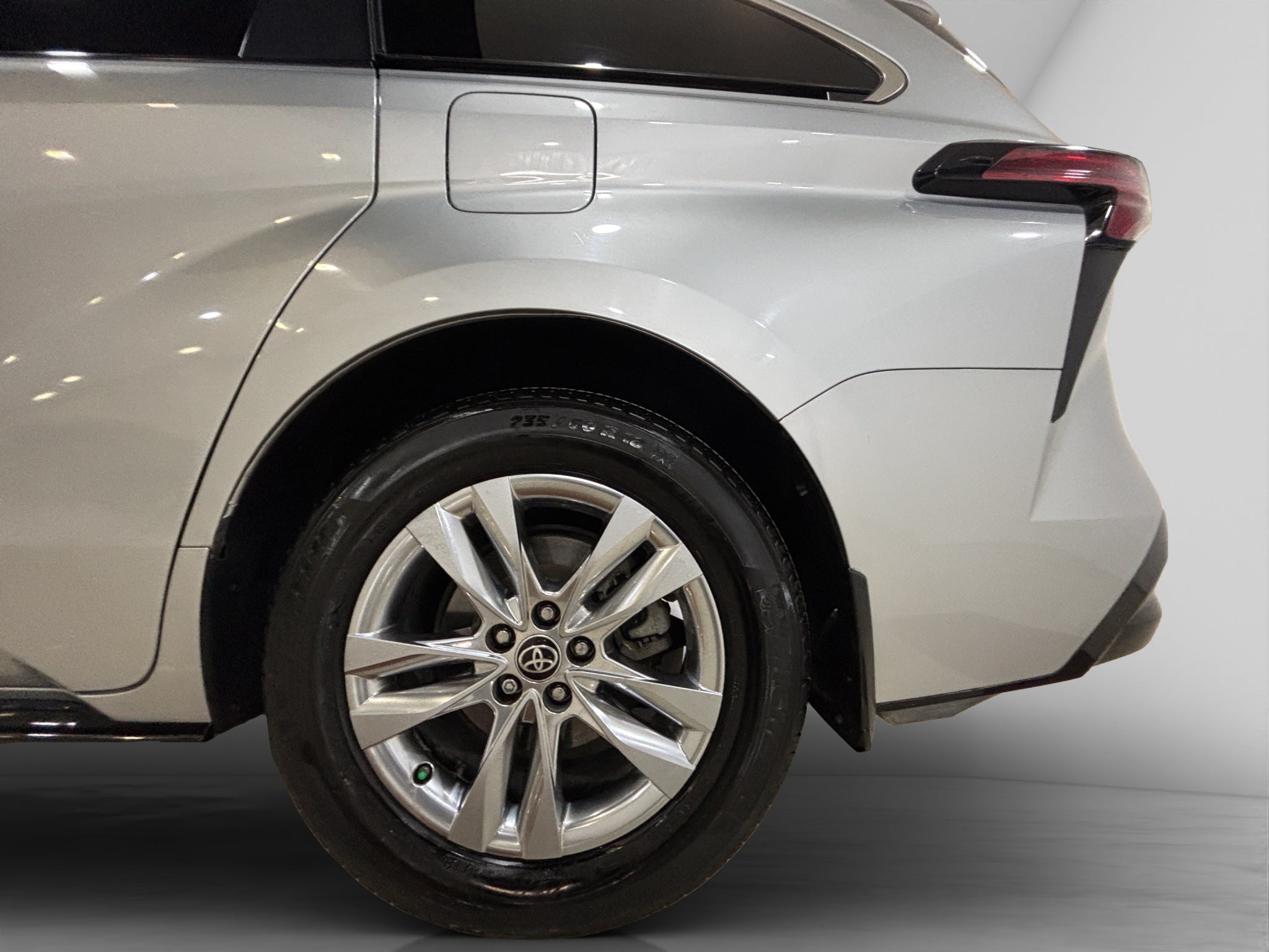 2022 Toyota Sienna 2.5 Limited Hibrido At