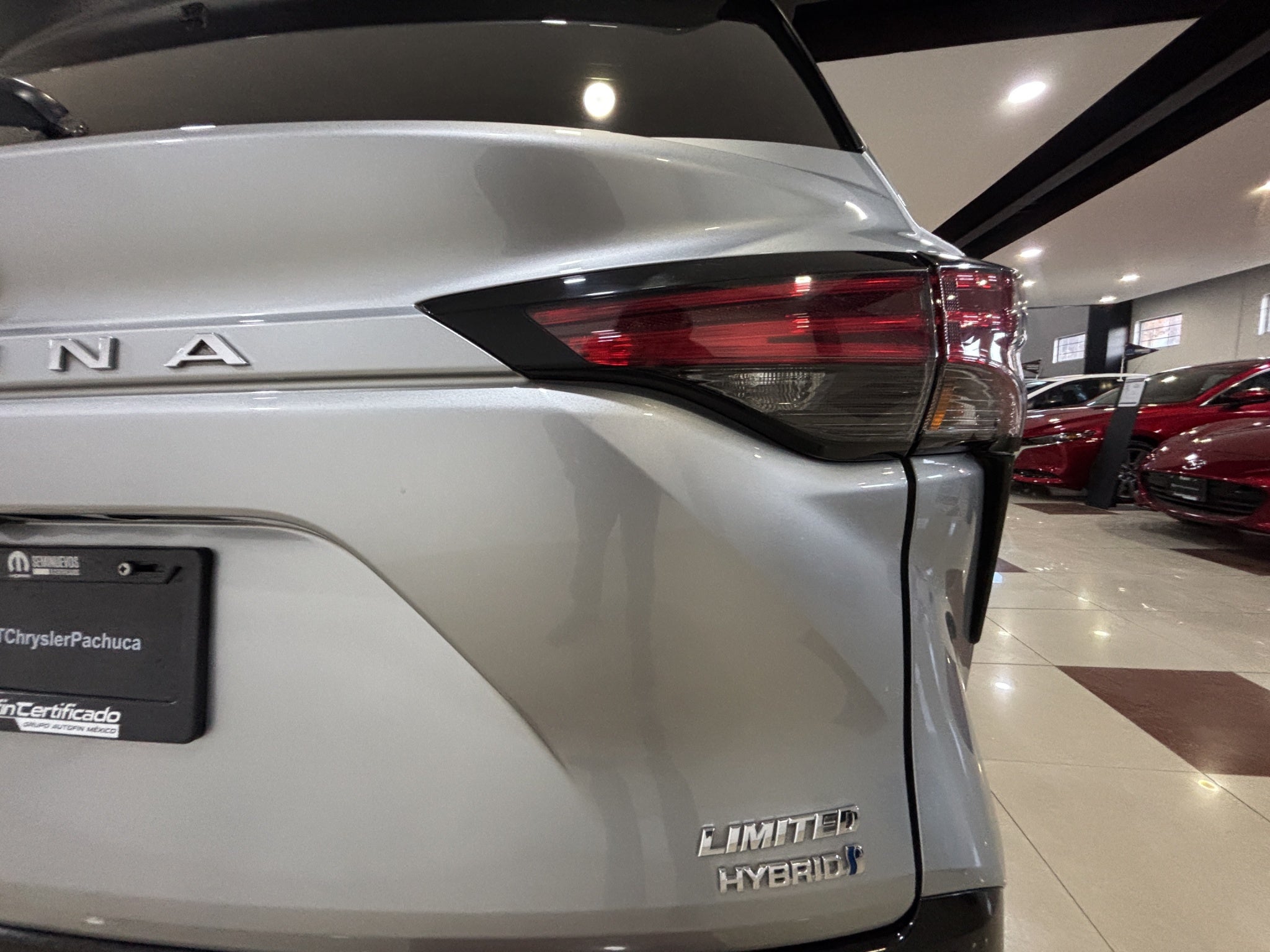 2022 Toyota Sienna 2.5 Limited Hibrido At