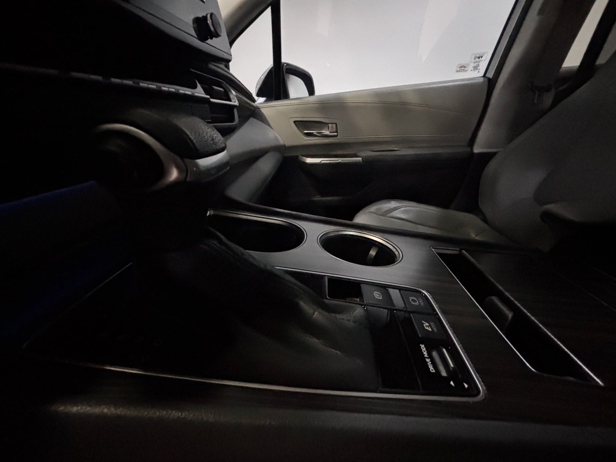 2022 Toyota Sienna 2.5 Limited Hibrido At