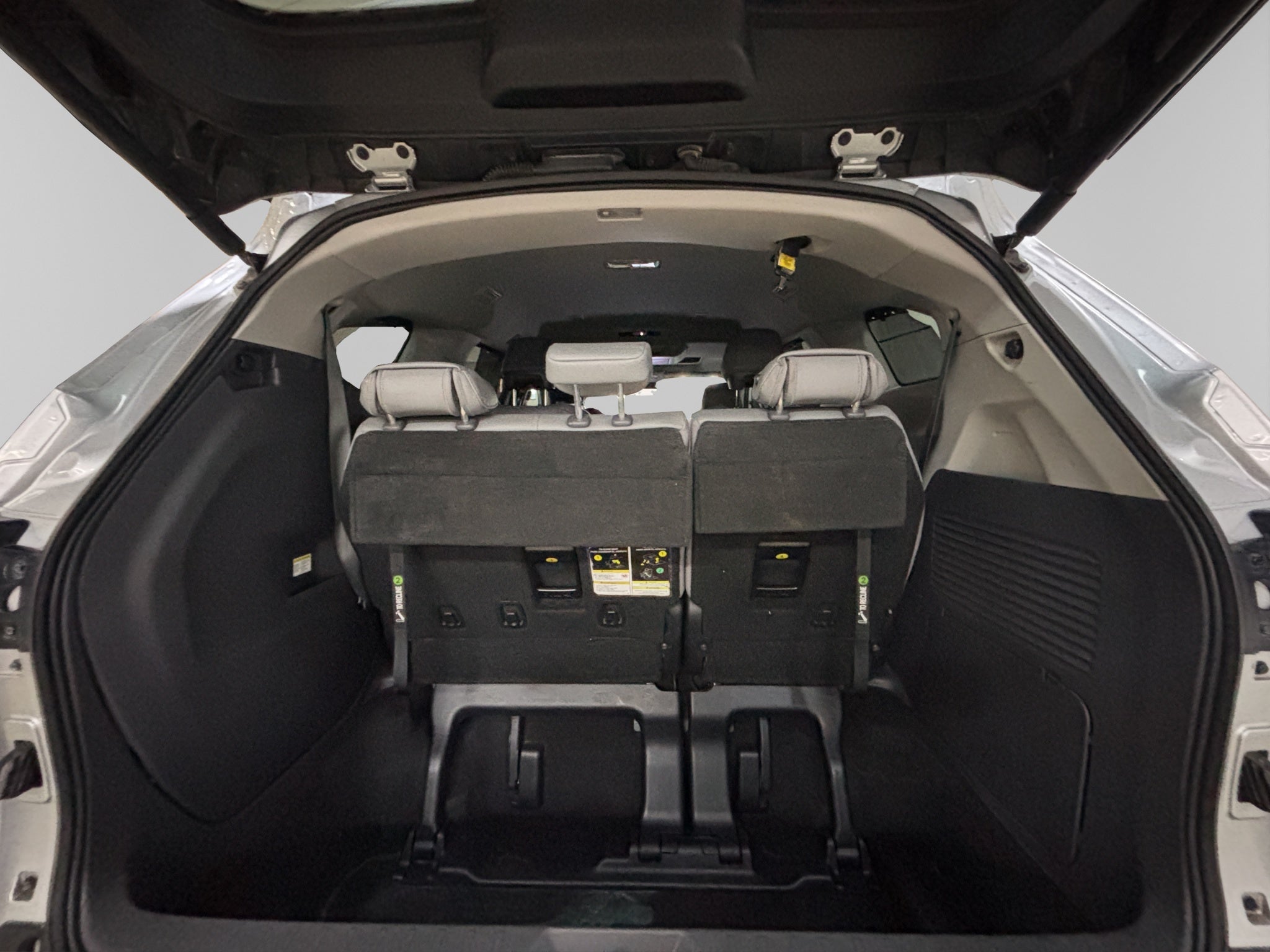 2022 Toyota Sienna 2.5 Limited Hibrido At