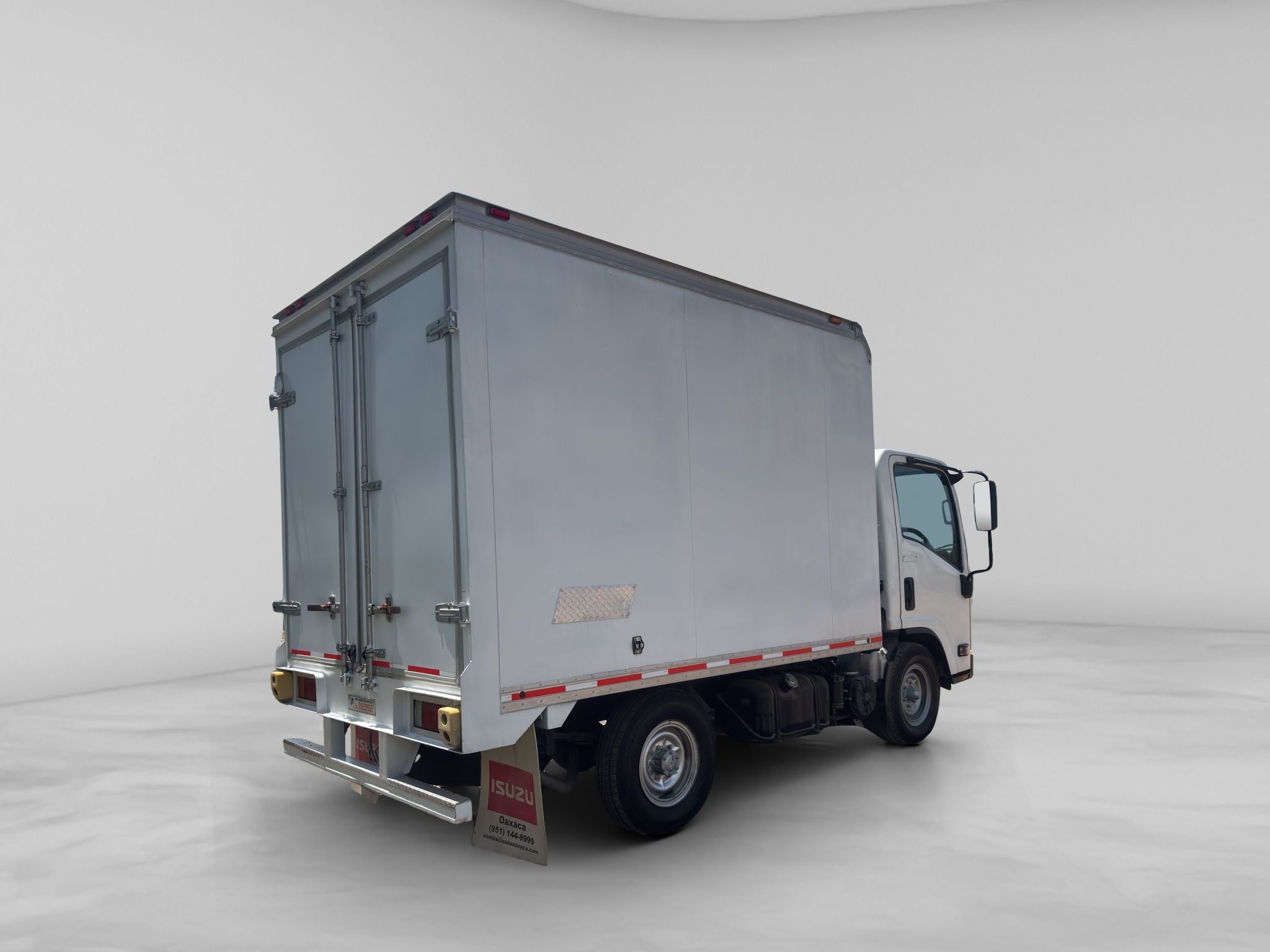 2022 Isuzu Elf 100 Corta Mt