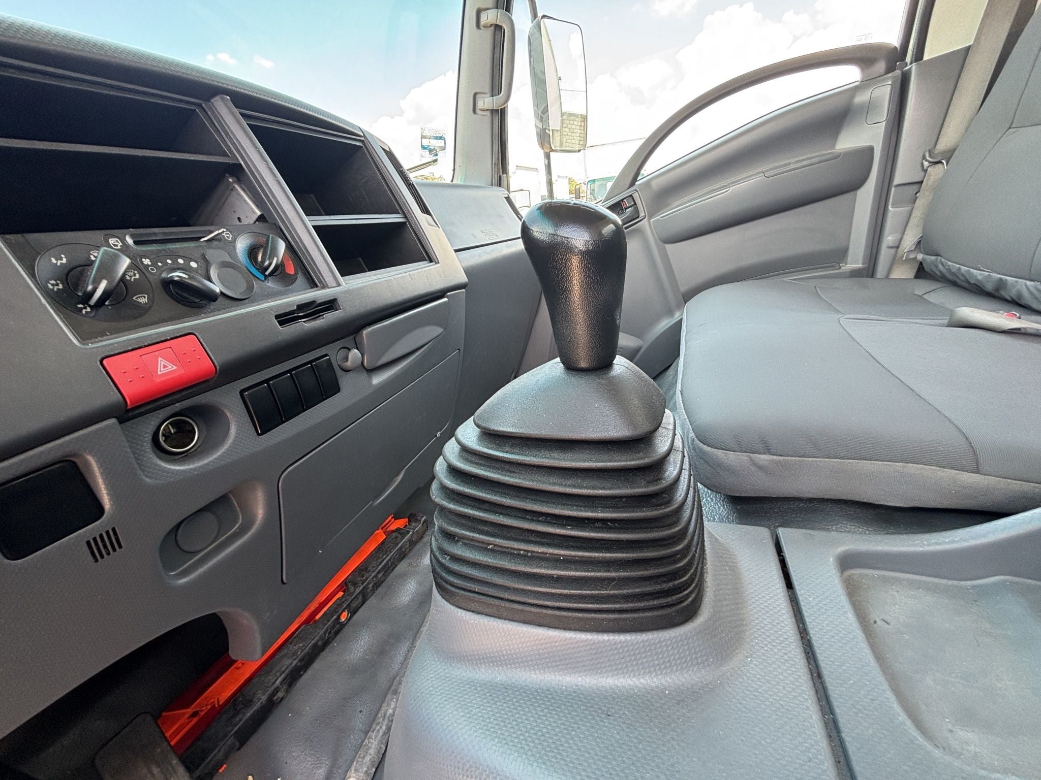 2021 Isuzu Elf 400 ELF400H 1.4