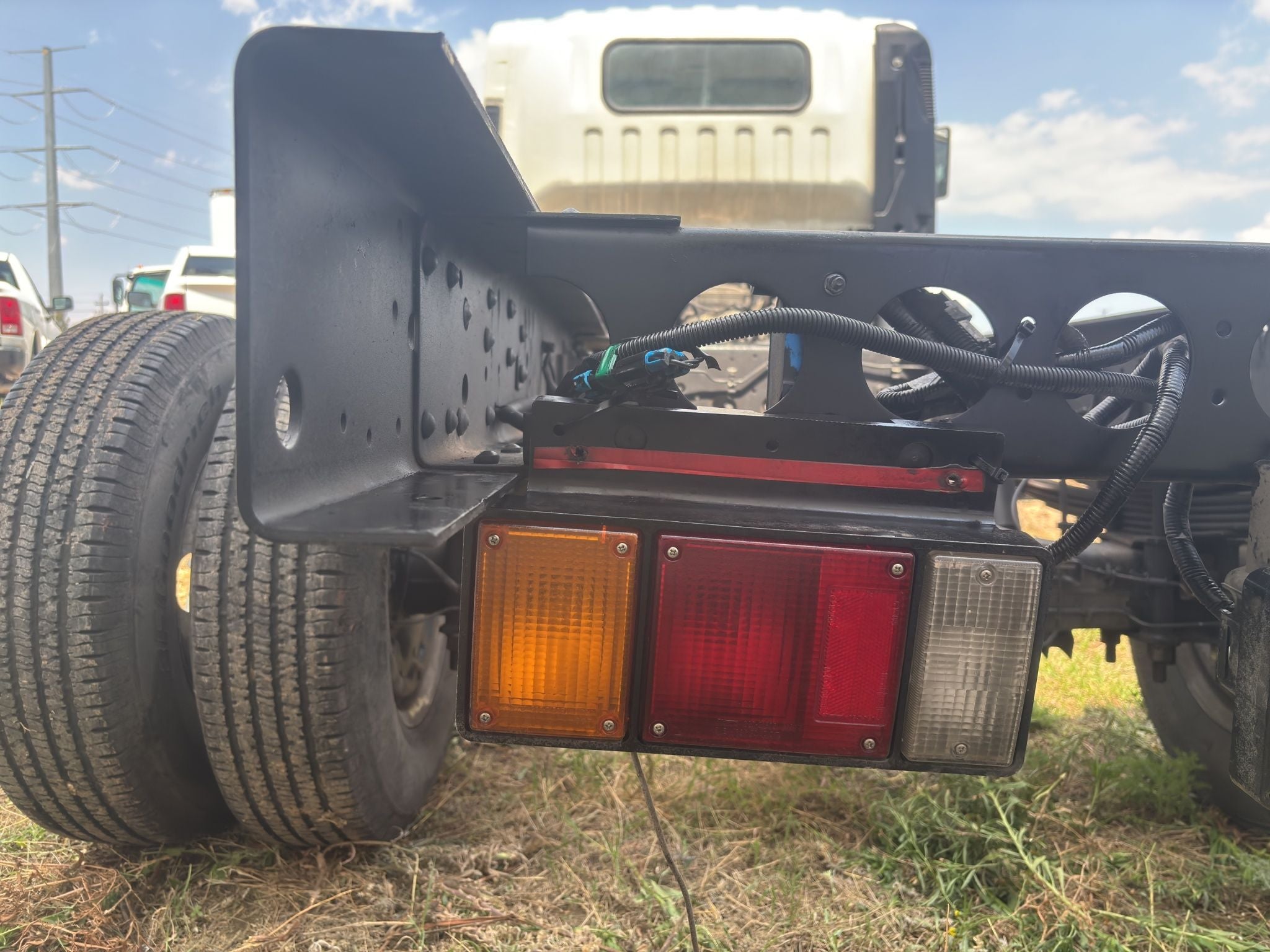 2023 Isuzu Elf 400 400 H 2.9