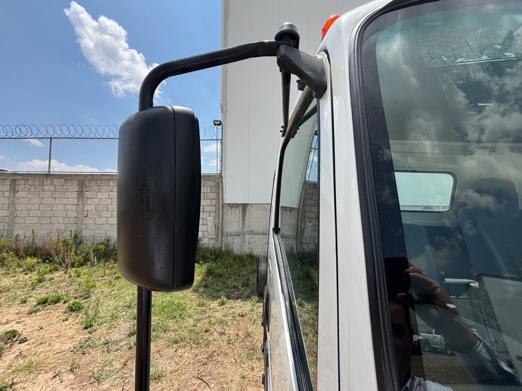 2023 Isuzu Elf 400 400 H 2.9