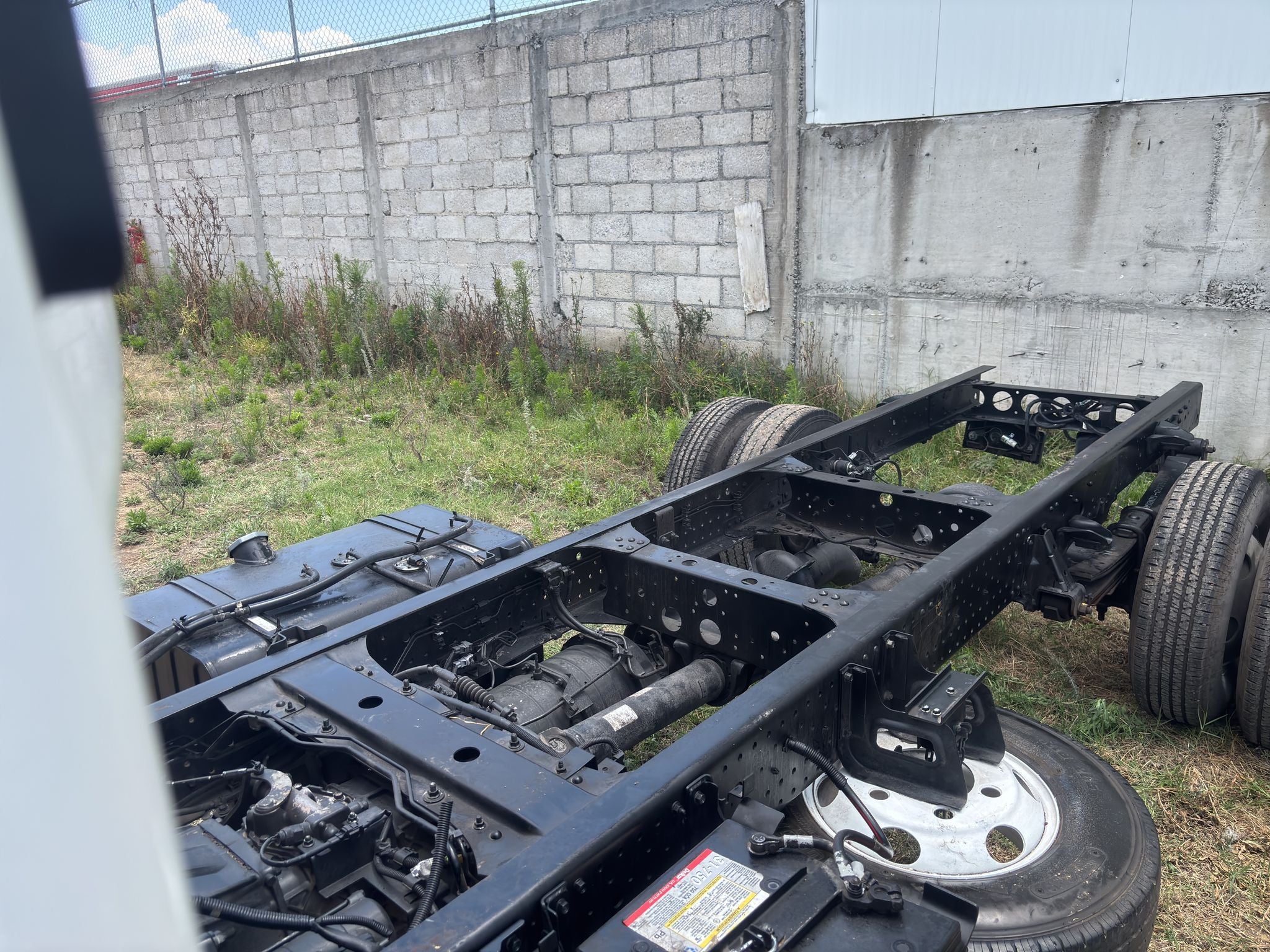 2023 Isuzu Elf 400 400 H 2.9