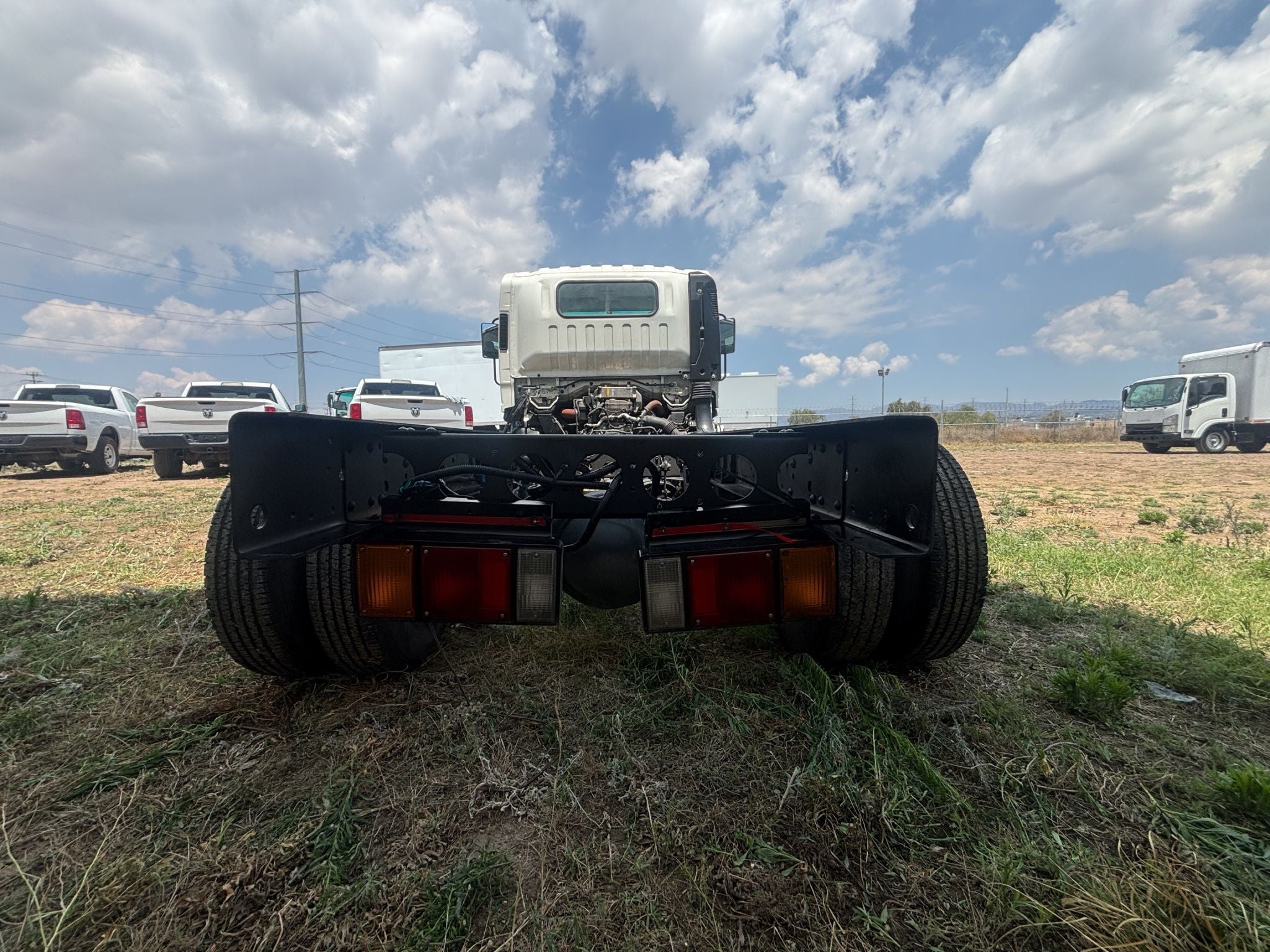 2023 Isuzu Elf 400 400 H 2.9