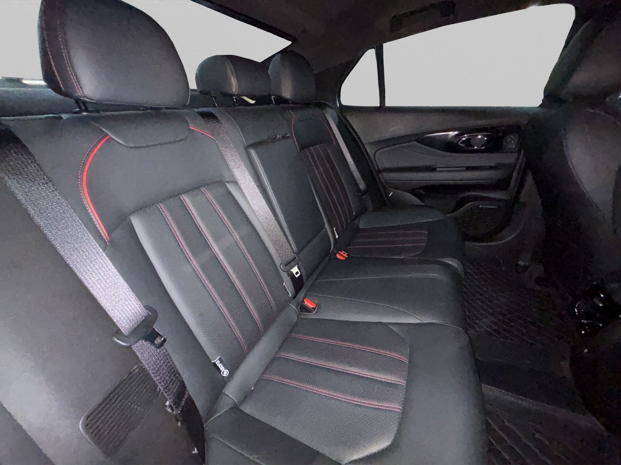 2025 Dodge Attitude 1.5 Gt At