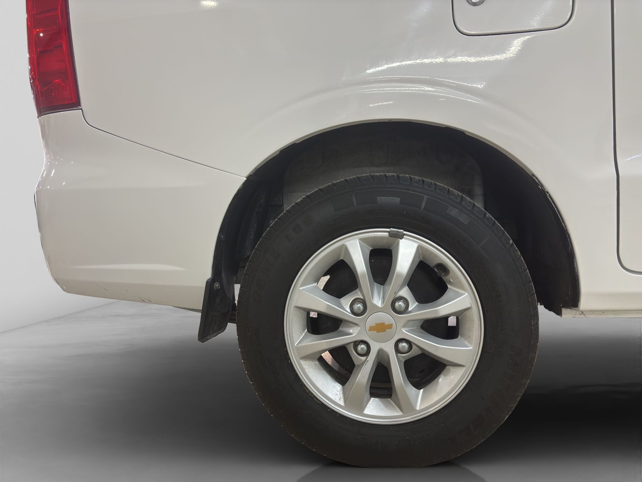 2023 Chevrolet Tornado 1.5 VAN PAQ B CARGO Mt