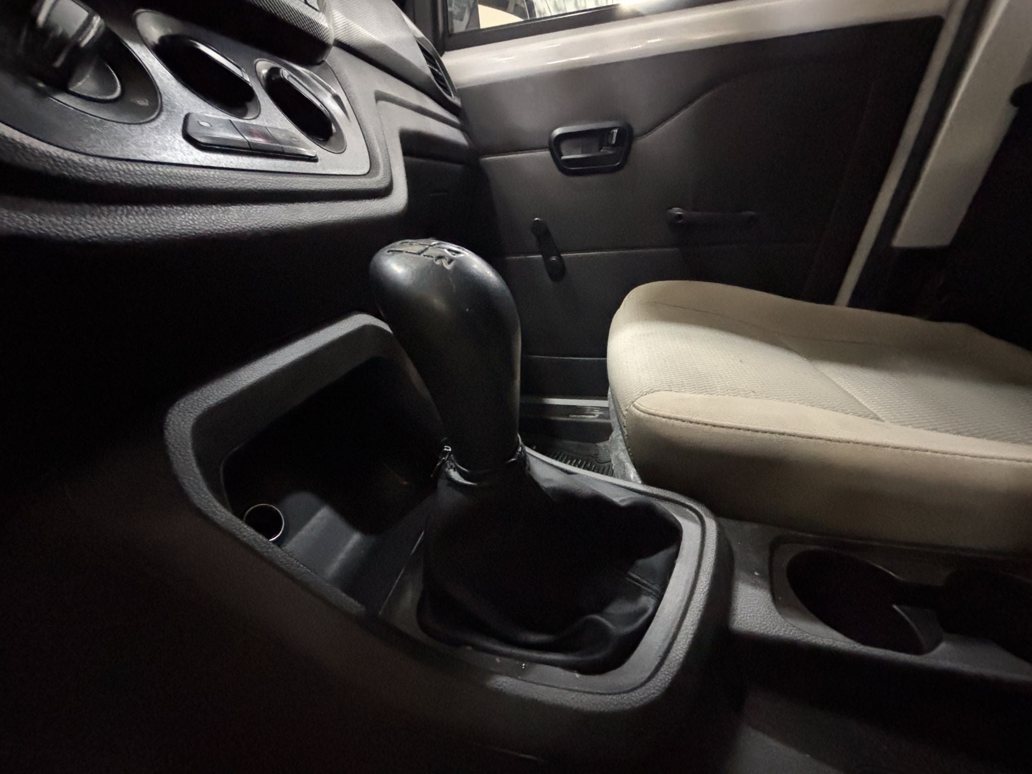 2023 Chevrolet Tornado 1.5 VAN PAQ B CARGO Mt