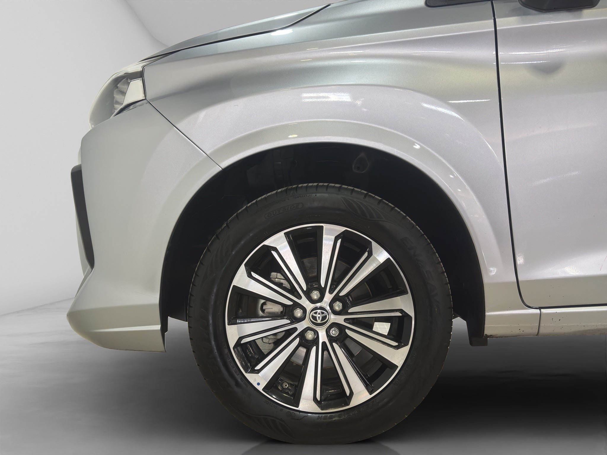 2025 Toyota Avanza 1.5 Xle At