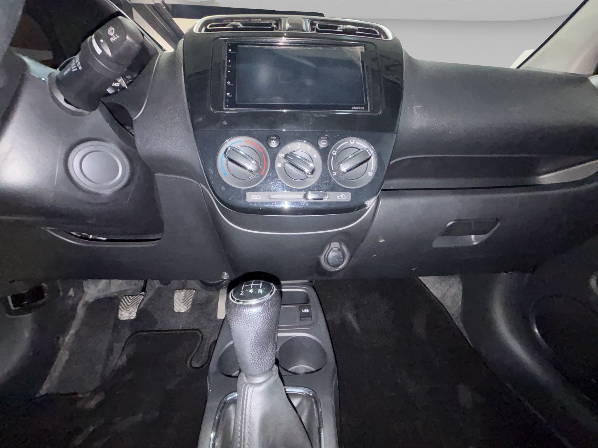 2023 Dodge Attitude 1.2 SXT Mt