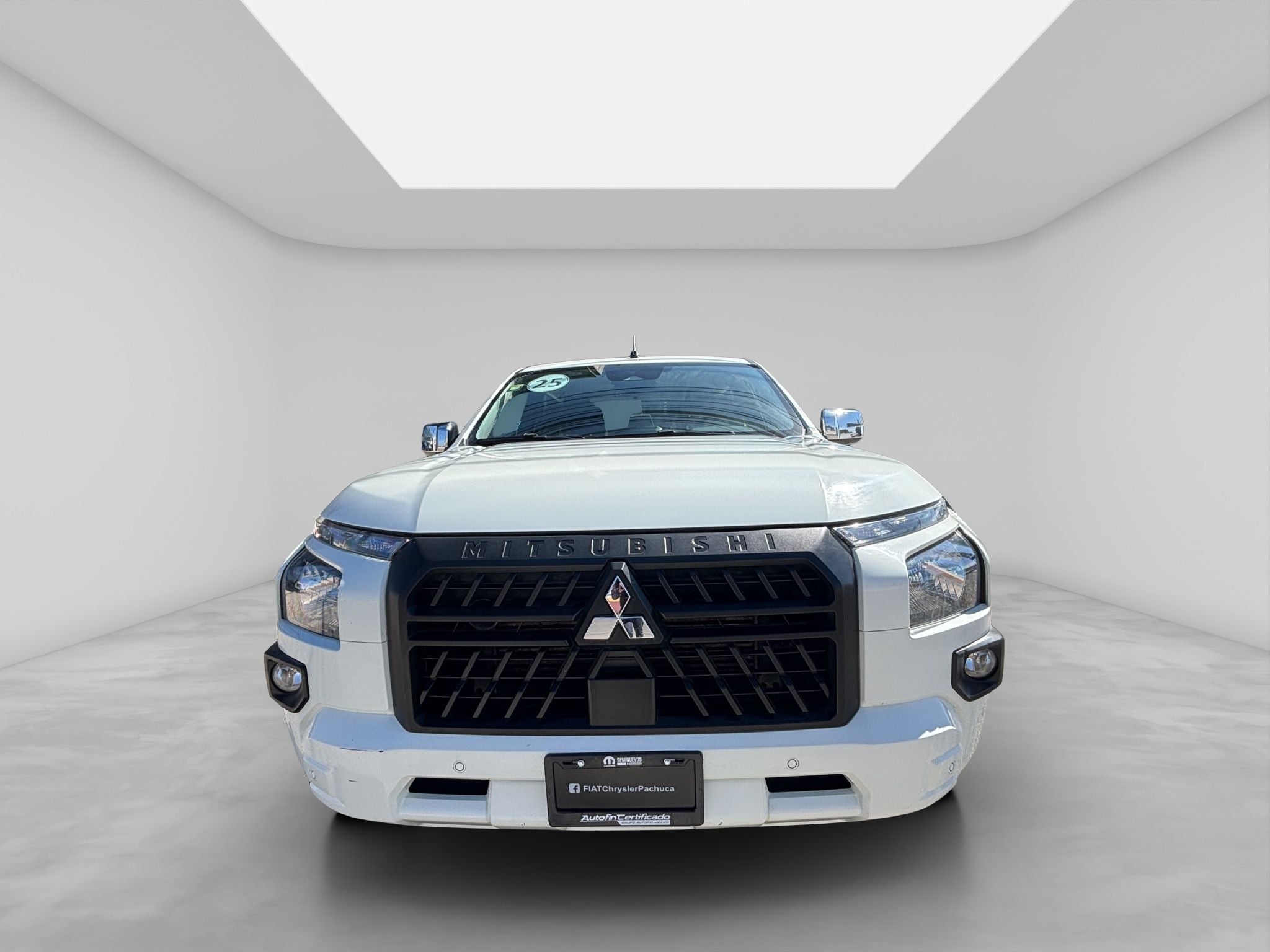 2025 Mitsubishi L200 2.4 Glx Cabina Doble 4x4 Diesel Mt