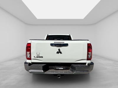 2025 Mitsubishi L200 2.4 Glx Cabina Doble 4x4 Diesel Mt