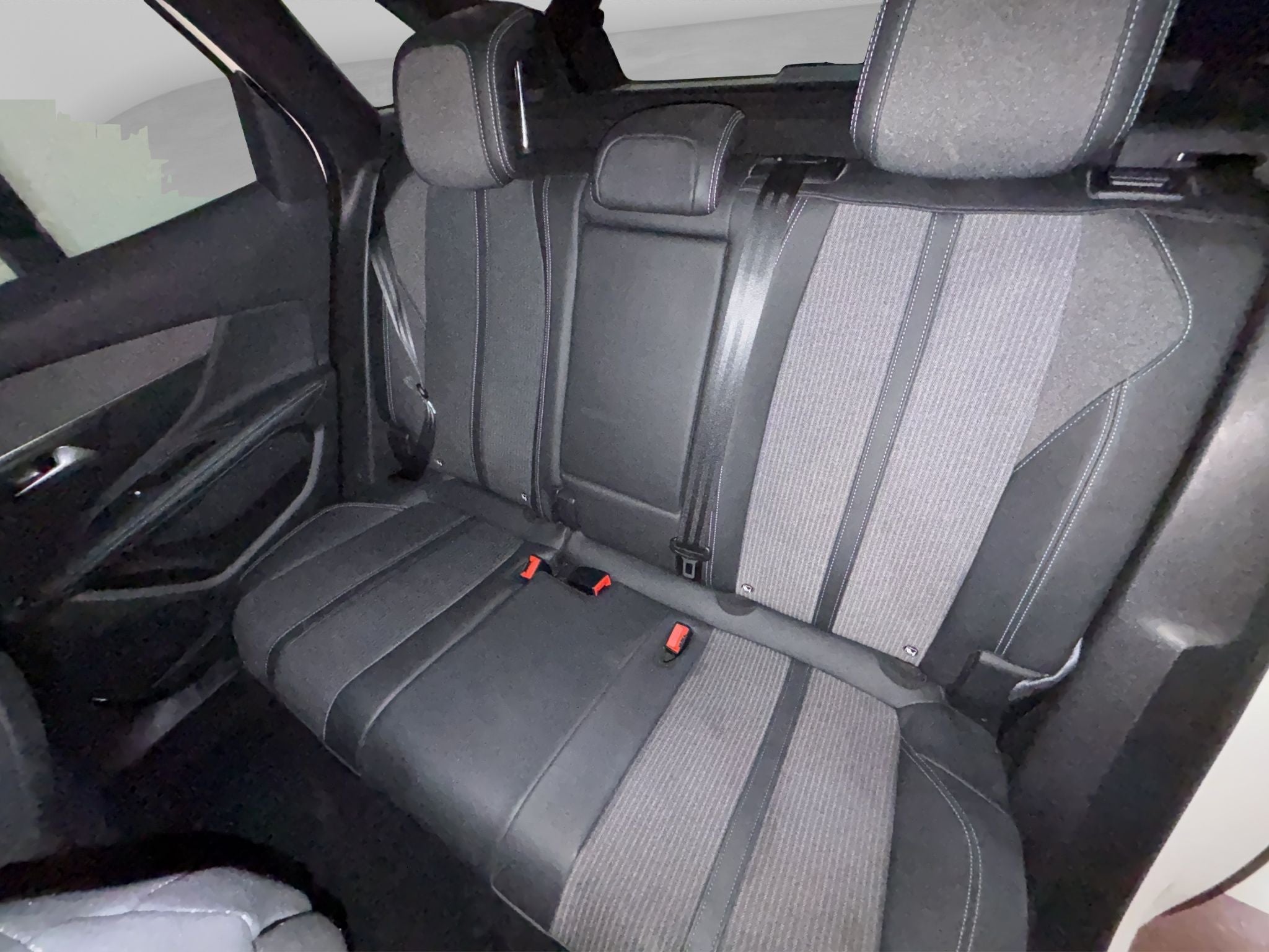 2023 Peugeot 3008 1.6 Allure Pack At