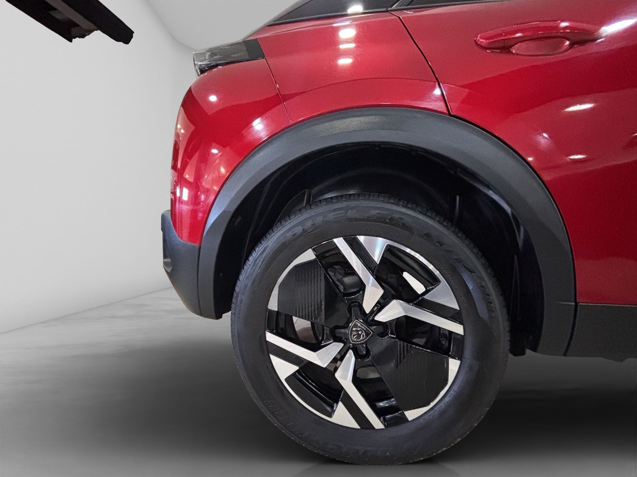 2025 Peugeot 2008 1.2 Allure Pack At