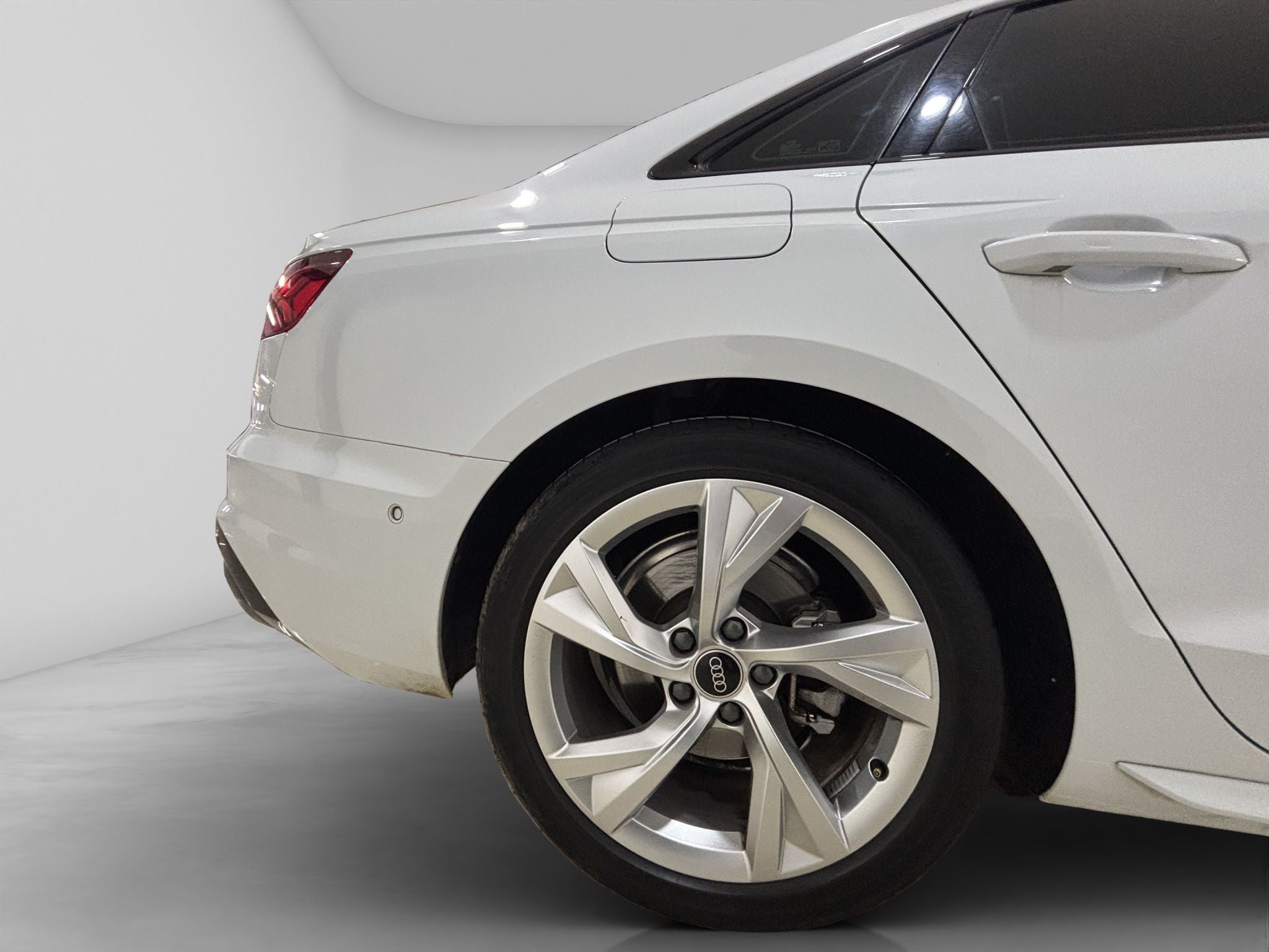 2024 Audi A4 2.0 S-Line At