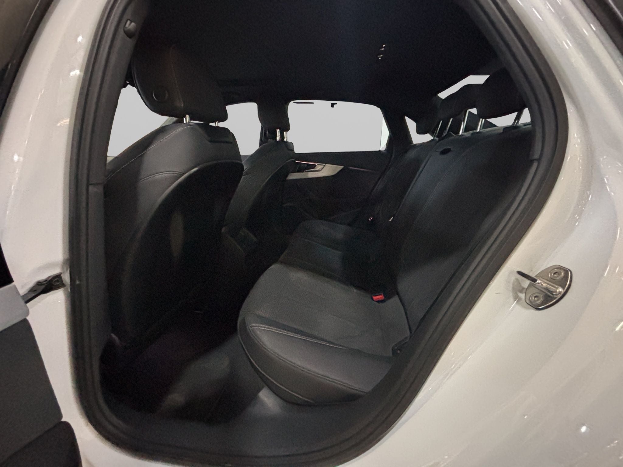 2024 Audi A4 2.0 S-Line At