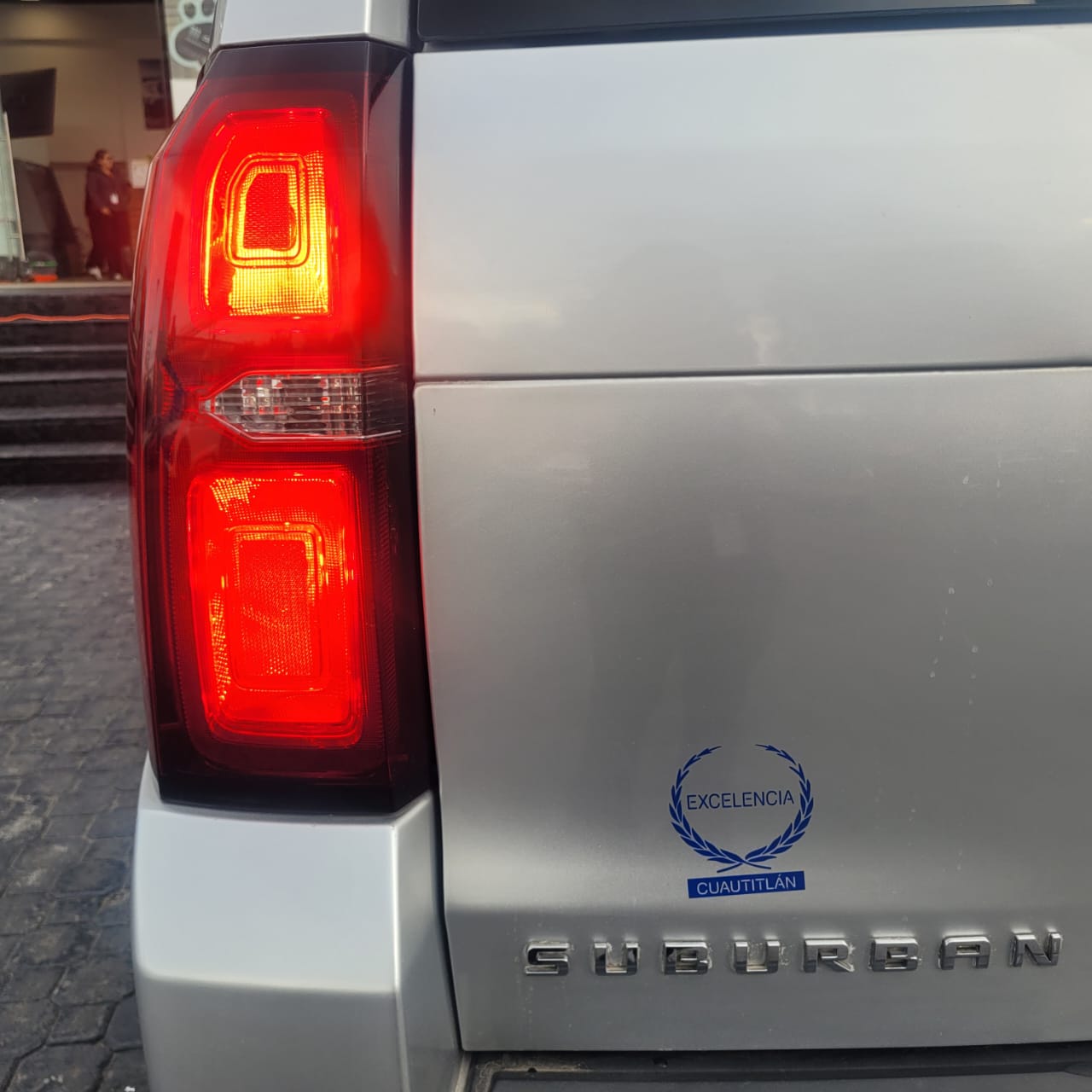 2016 Chevrolet Suburban 5.3 Lt Piel Banca Mt