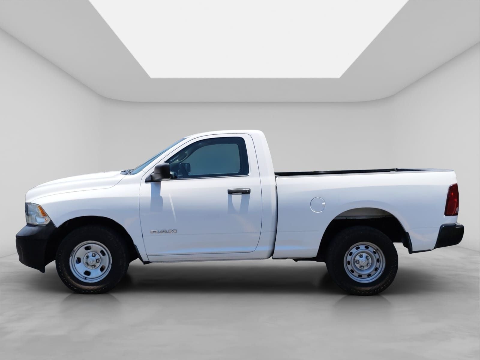2020 RAM 1500 3.3 V6 XL Cab Regular 4x2 AT