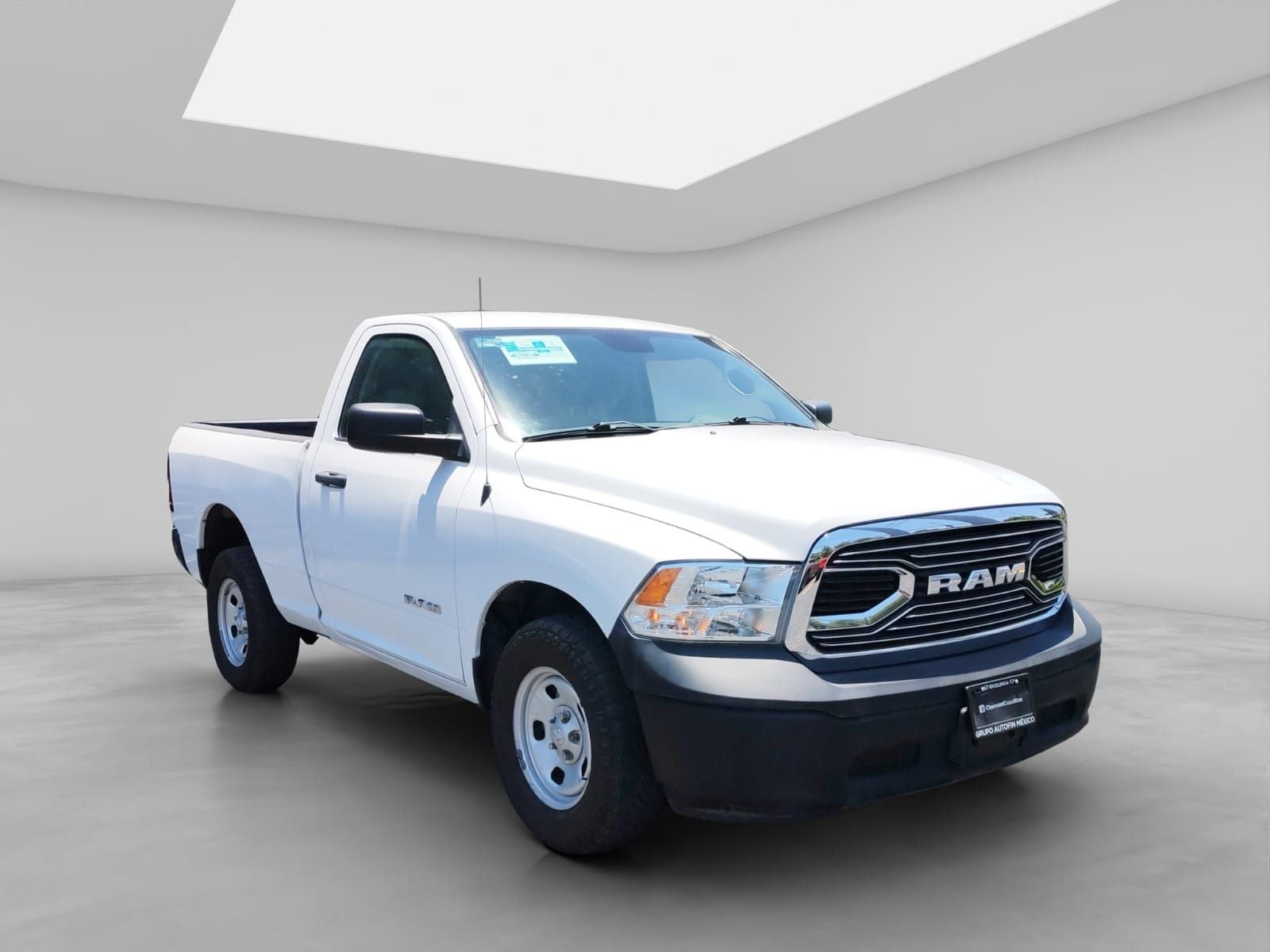 2020 RAM 1500 3.3 V6 XL Cab Regular 4x2 AT