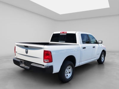 2020 RAM 1500 3.3 V6 XL Crew Cab 4x2 At