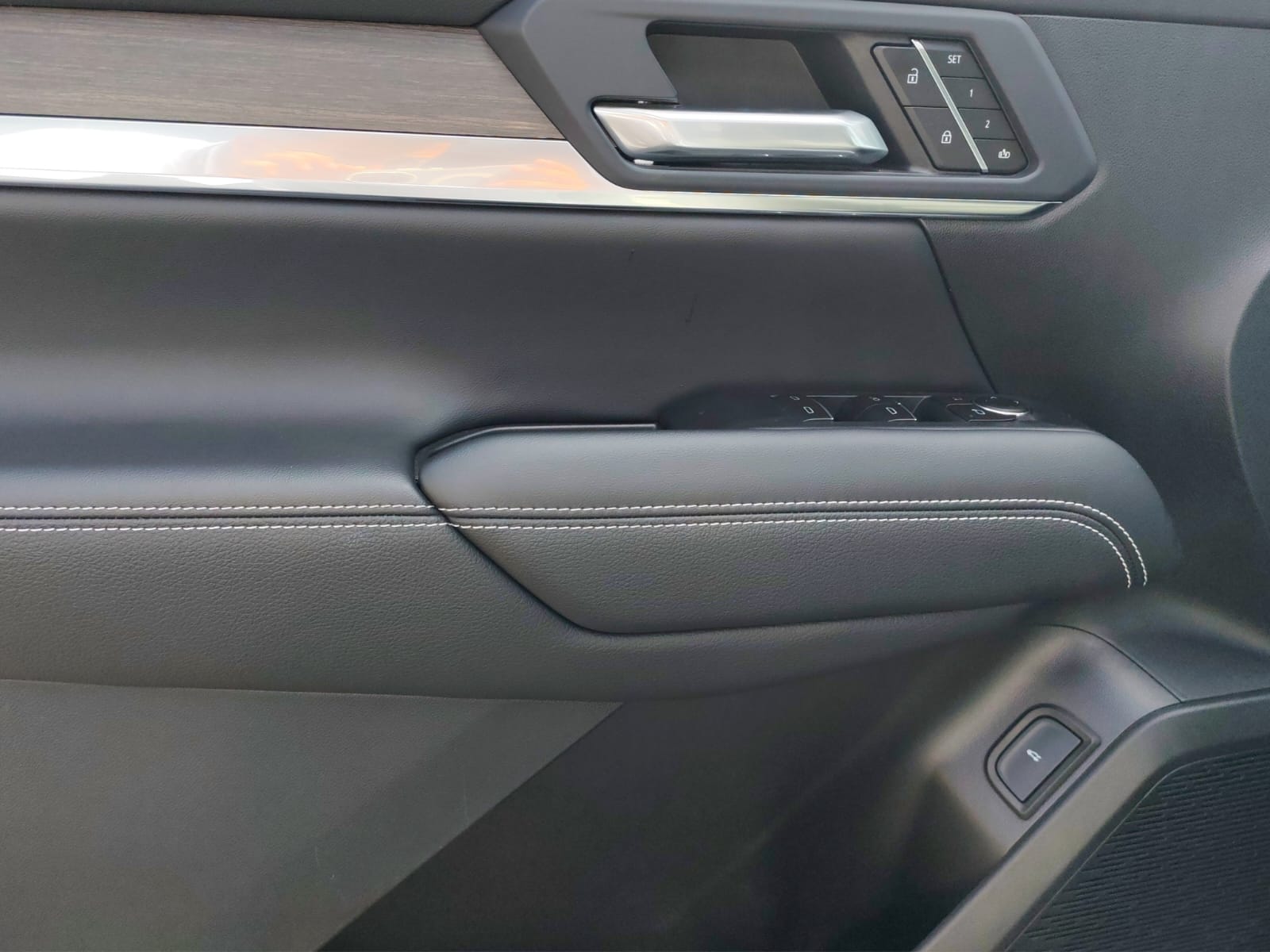 2026 GMC Terrain 1.5 Denali At