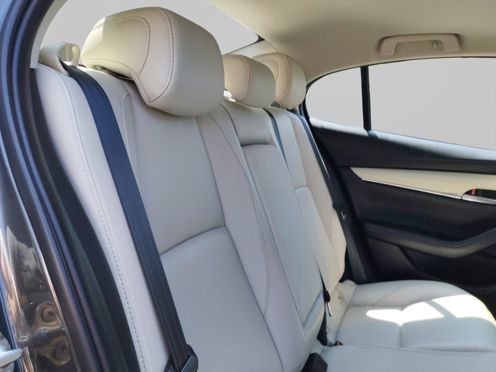 2025 Mazda Mazda 3 2.5 Signature Sedan At