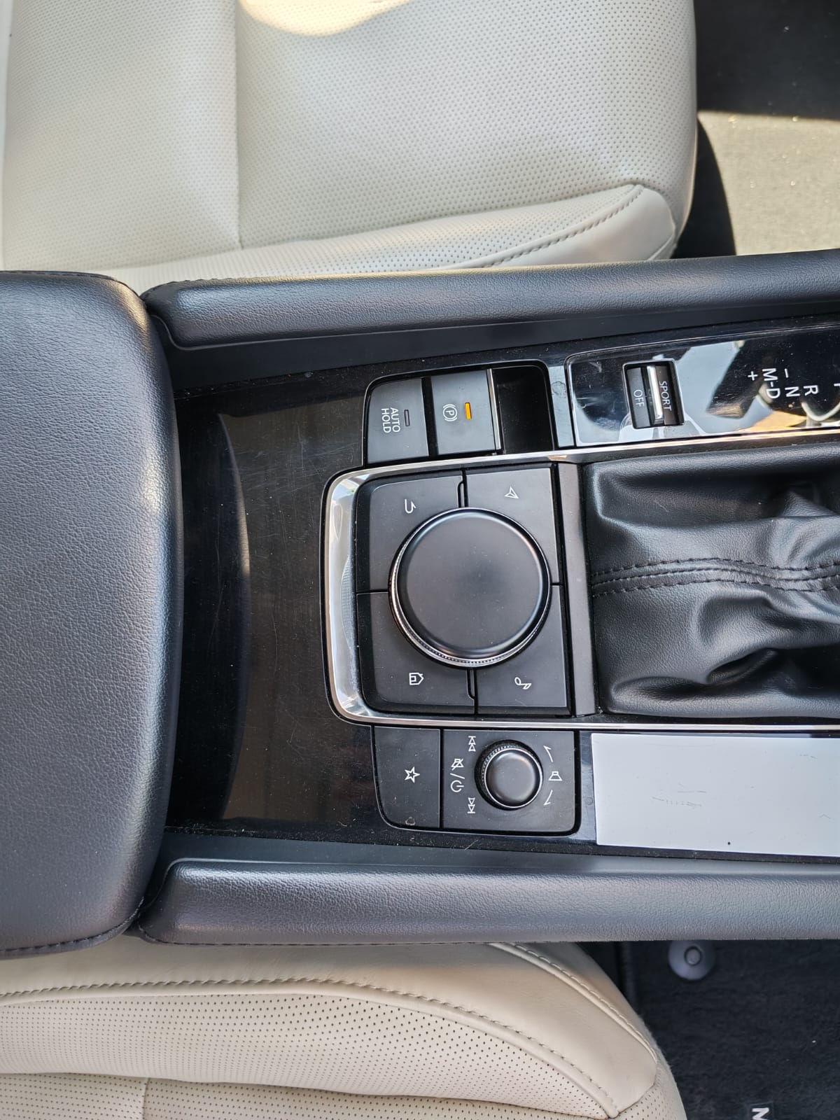 2025 Mazda Mazda 3 2.5 Signature Sedan At