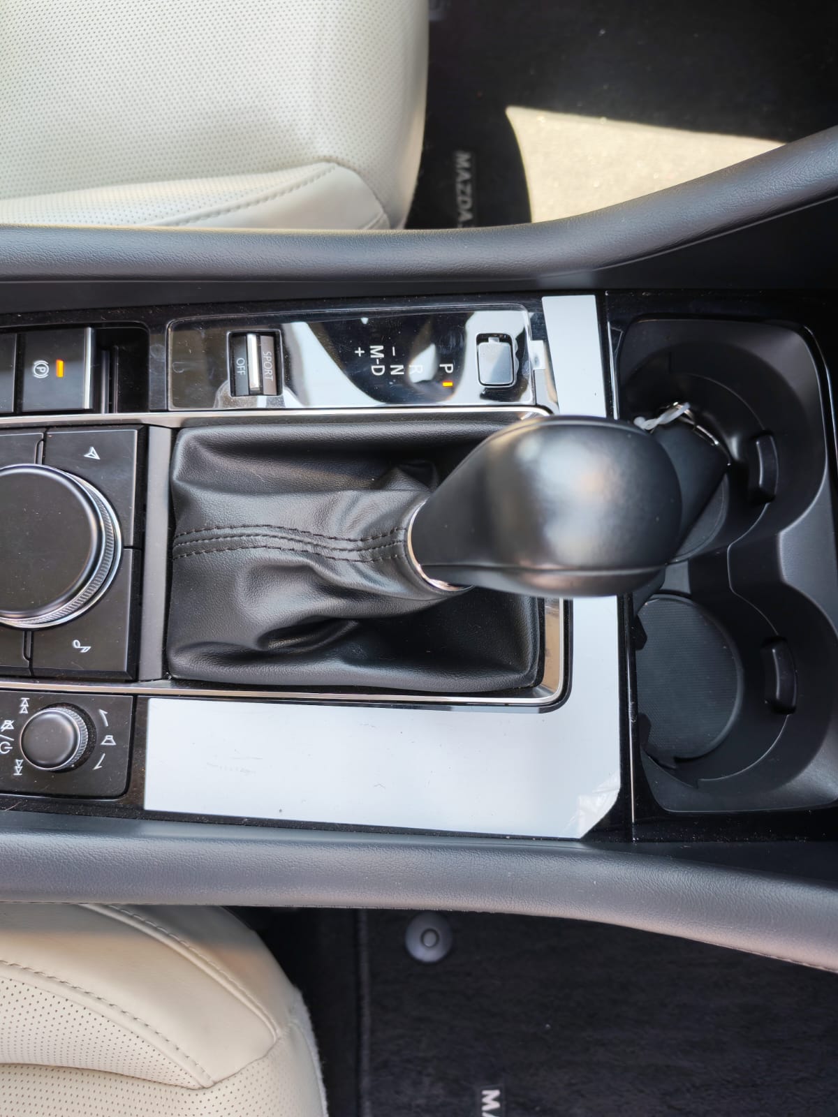 2025 Mazda Mazda 3 2.5 Signature Sedan At