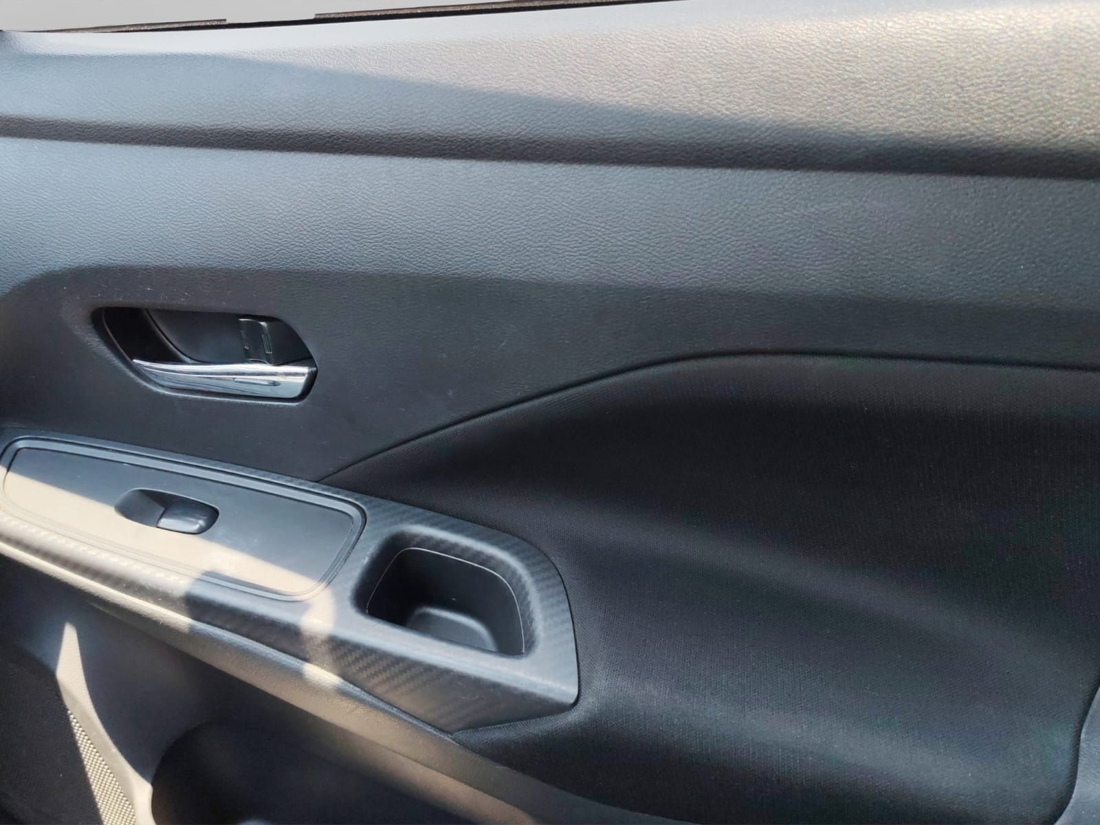 2021 Nissan Versa 1.6 Advance Mt