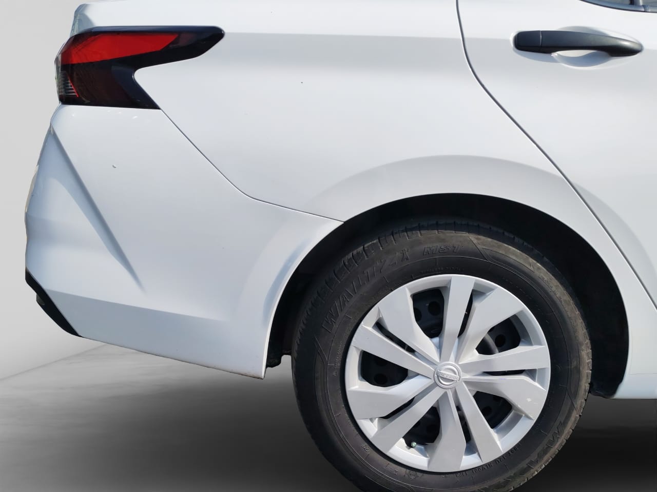 2023 Nissan Versa 1.6 Advance At