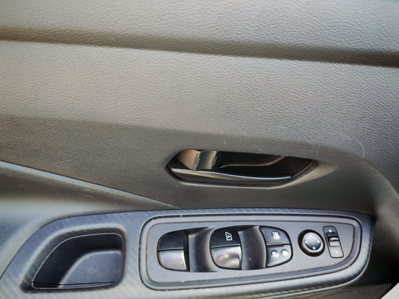 2023 Nissan Versa 1.6 Advance At