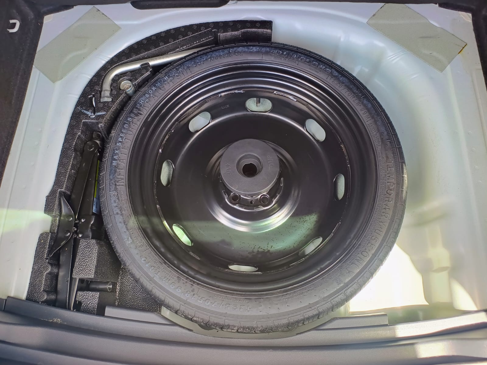 2024 Volkswagen Taos 1.4 Comfortline Plus At