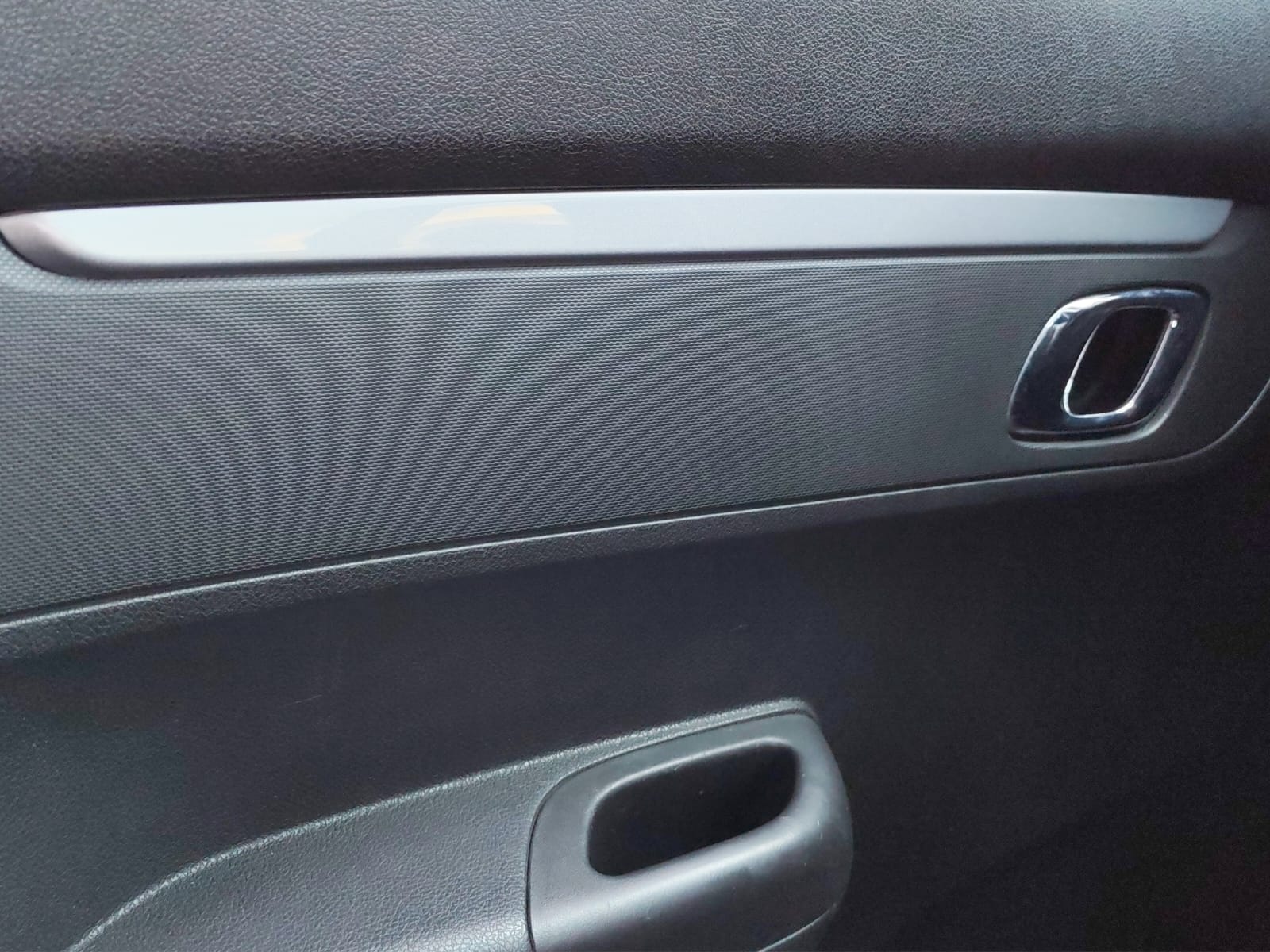 2023 Renault Kwid 1.0 Outsider Mt