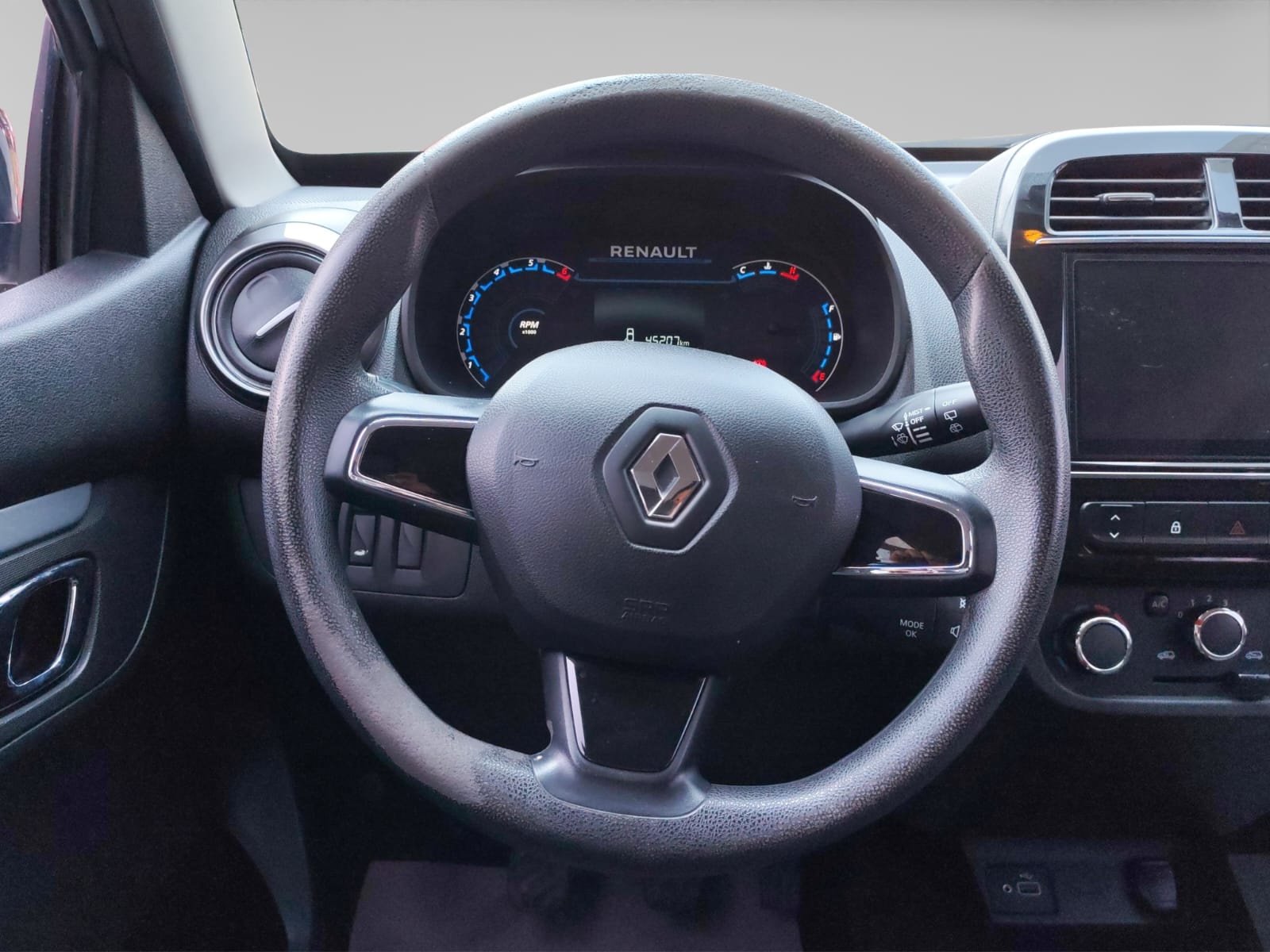 2023 Renault Kwid 1.0 Outsider Mt