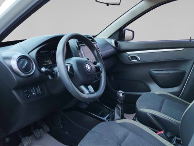 2023 Renault Kwid 1.0 Outsider Mt