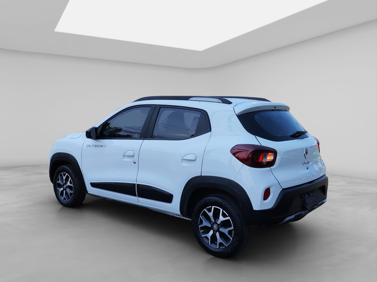 2023 Renault Kwid 1.0 Outsider Mt