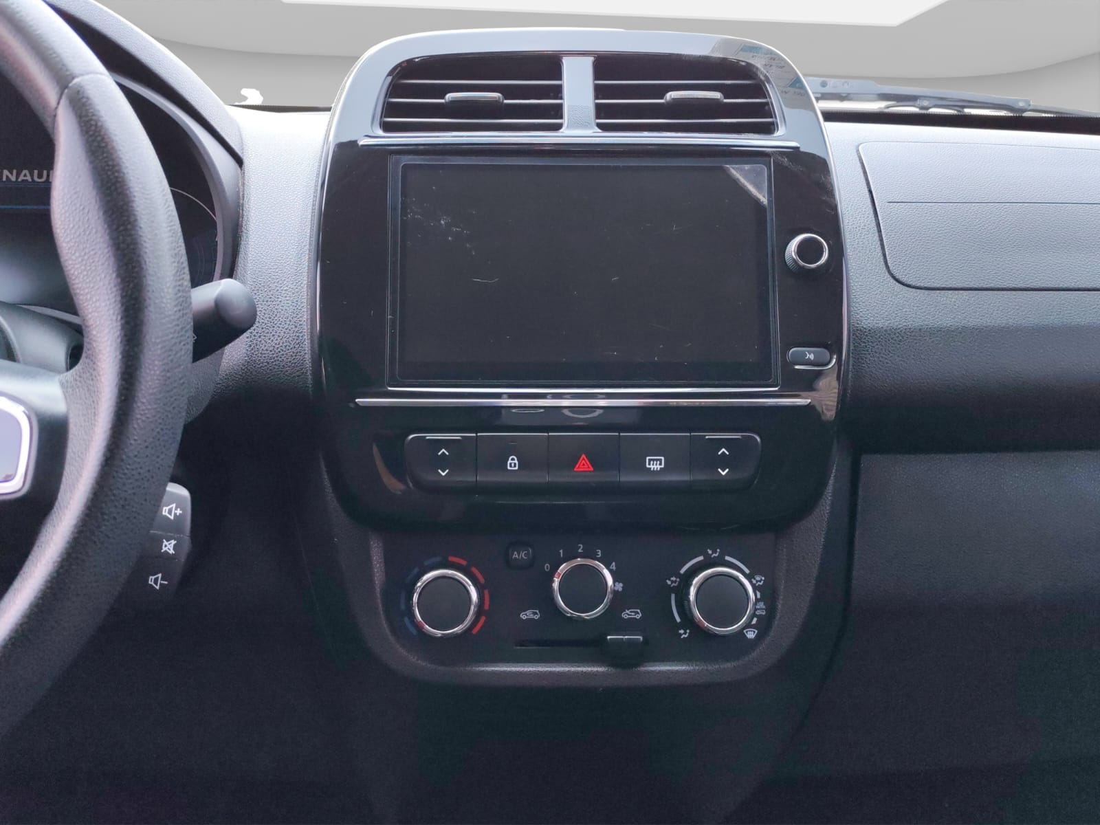 2023 Renault Kwid 1.0 Outsider Mt