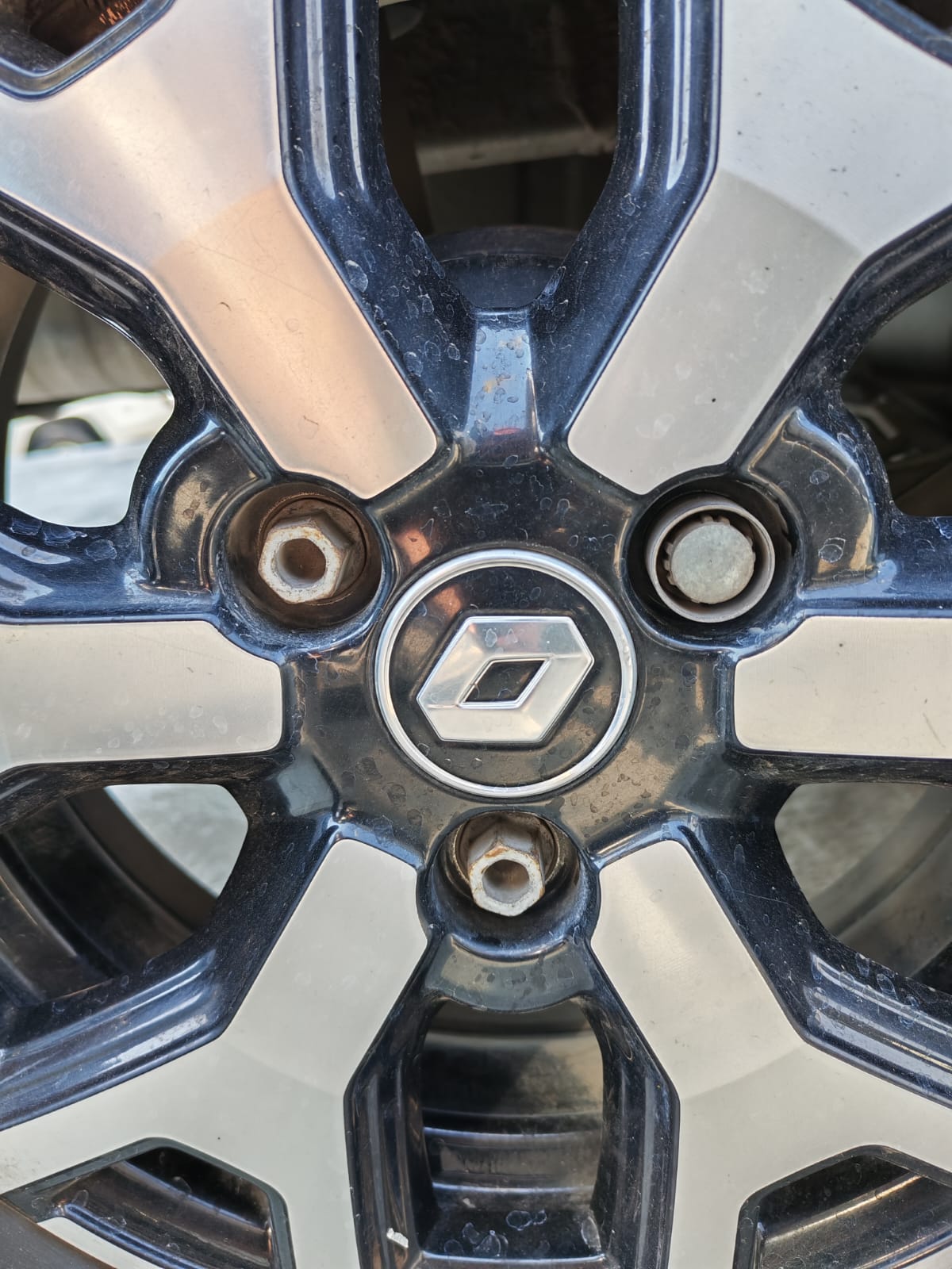 2023 Renault Kwid 1.0 Outsider Mt