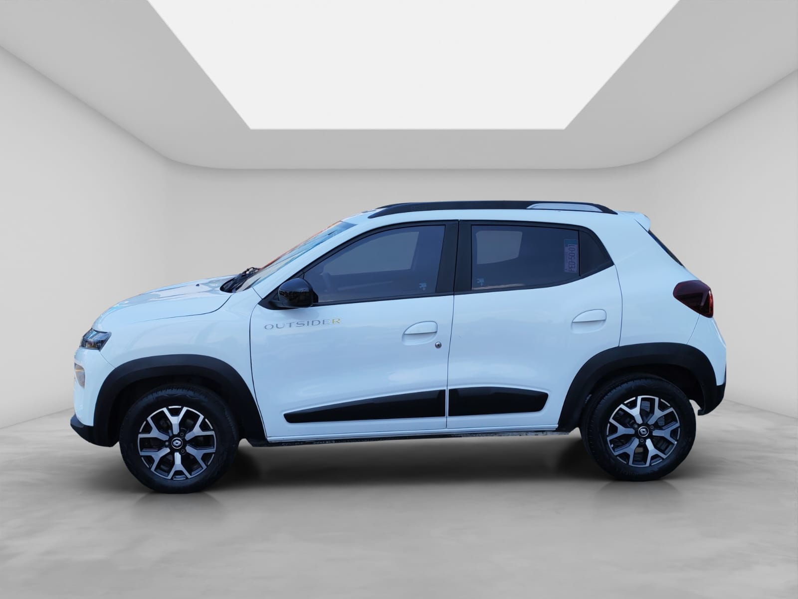 2023 Renault Kwid 1.0 Outsider Mt