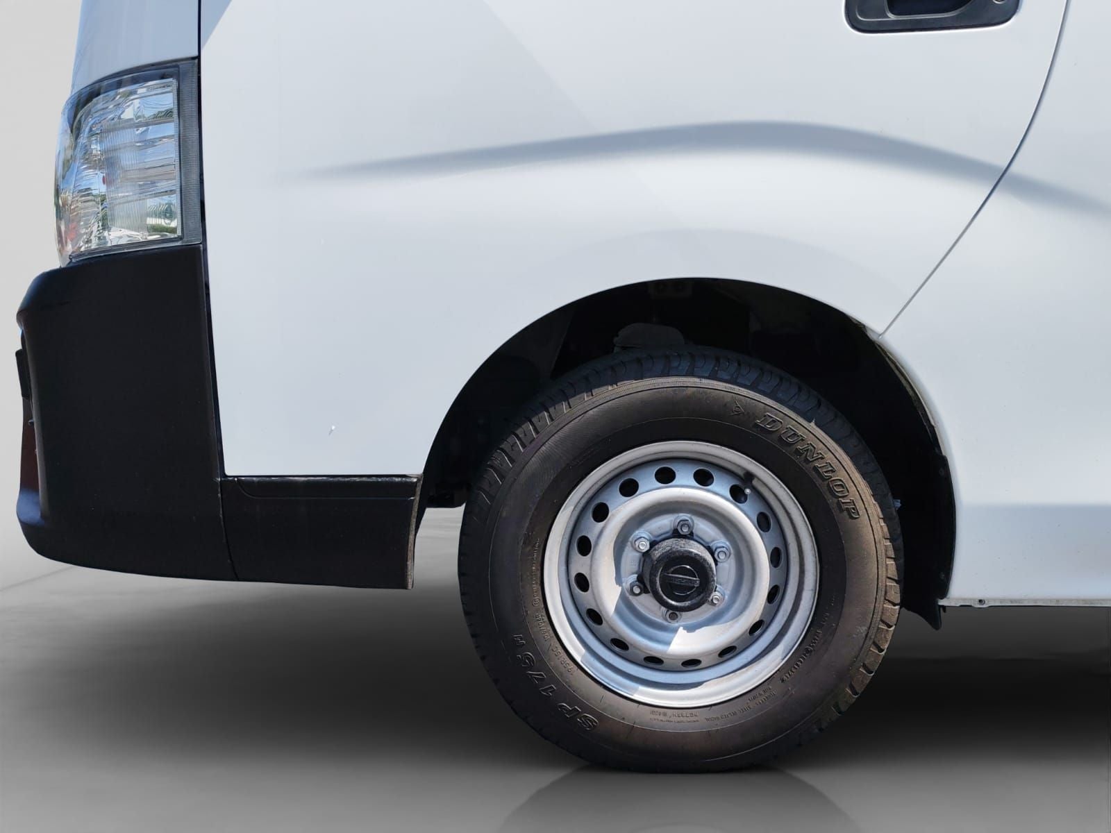 2023 Nissan Urvan 2.5 Panel Amplia AA Mt