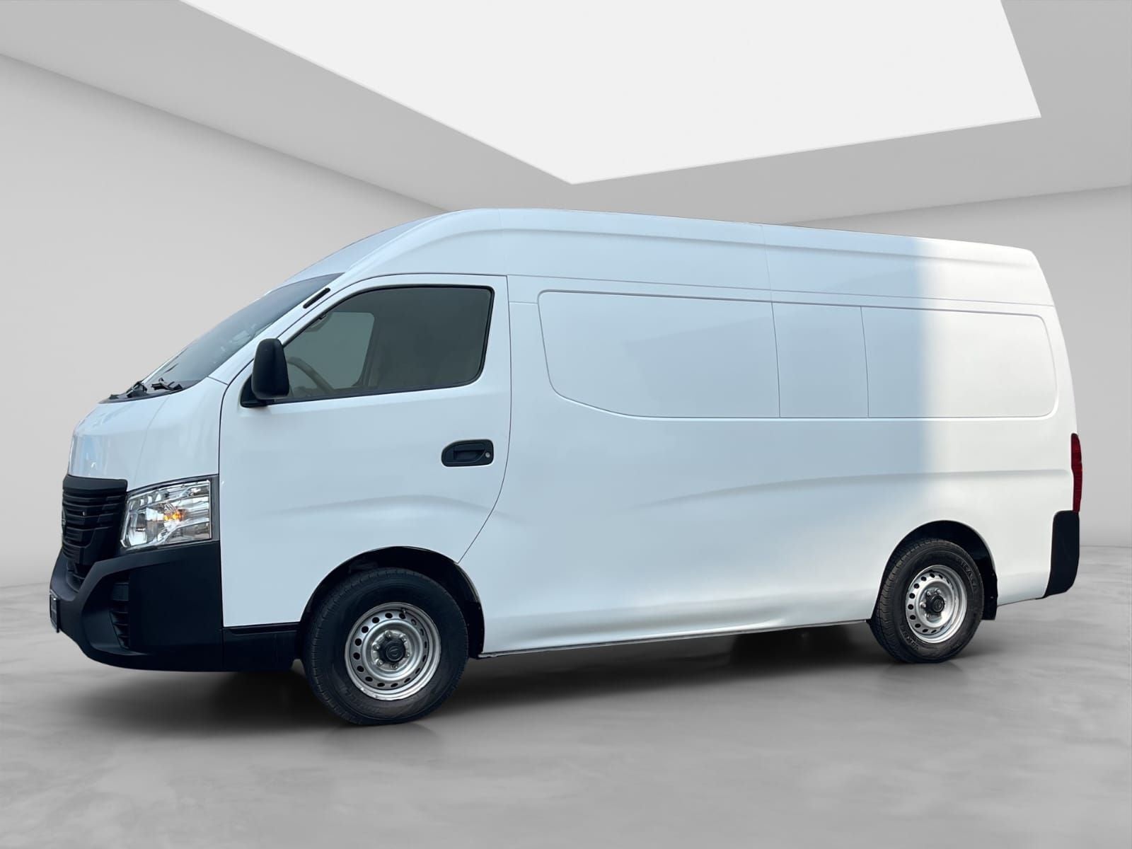2023 Nissan Urvan 2.5 Panel Amplia AA Mt