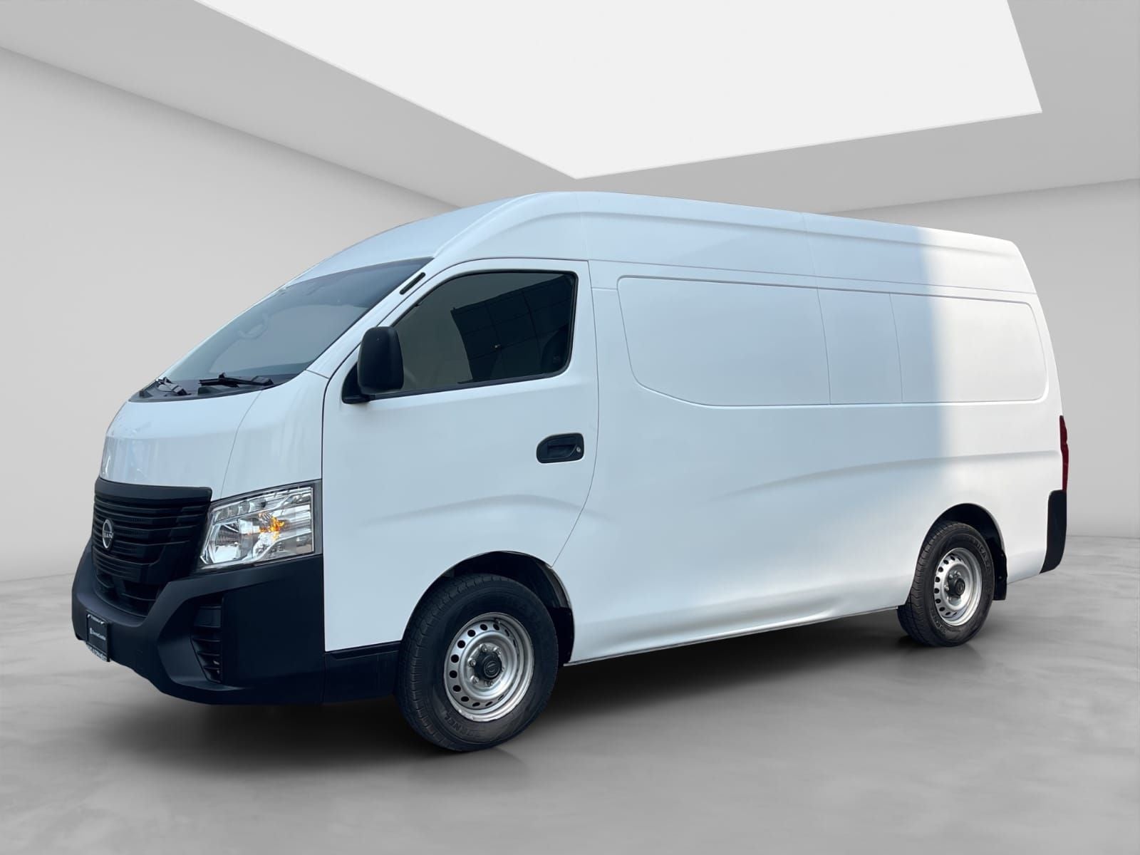 2023 Nissan Urvan 2.5 Panel Amplia AA Mt