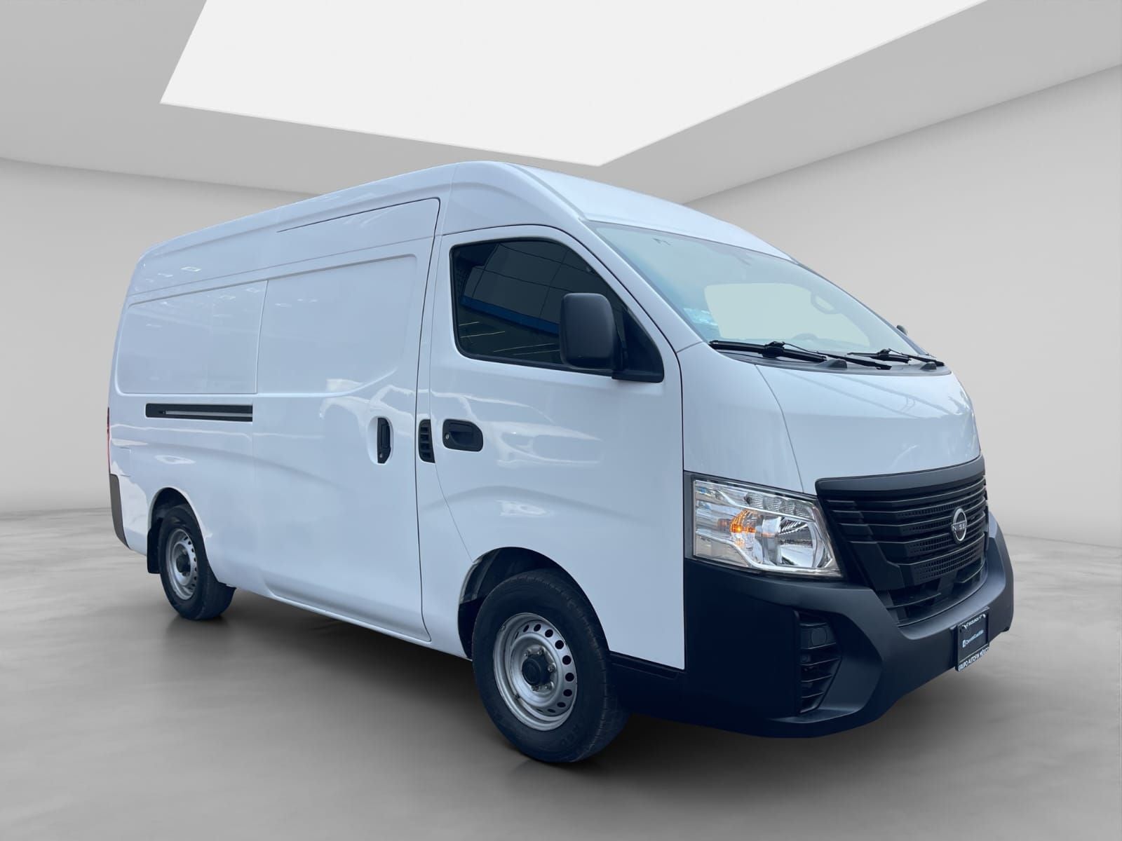 2023 Nissan Urvan 2.5 Panel Amplia AA Mt