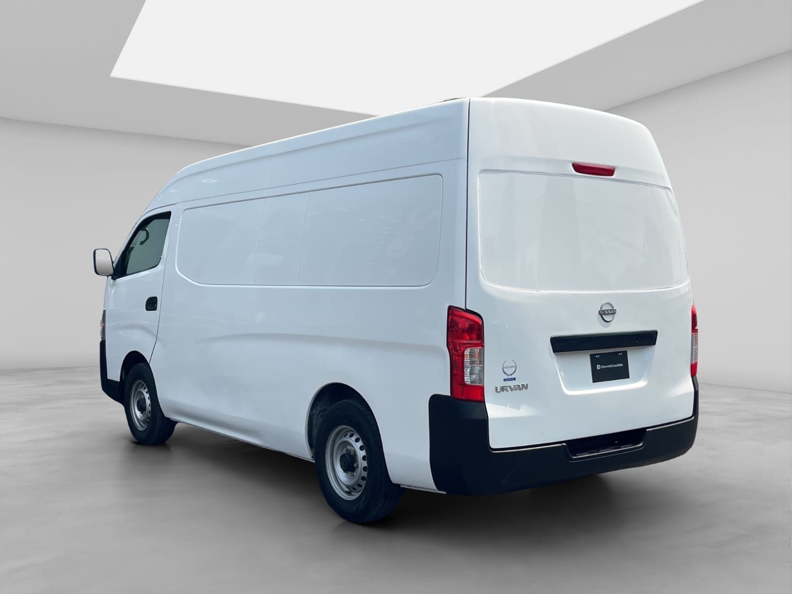 2023 Nissan Urvan 2.5 Panel Amplia AA Mt